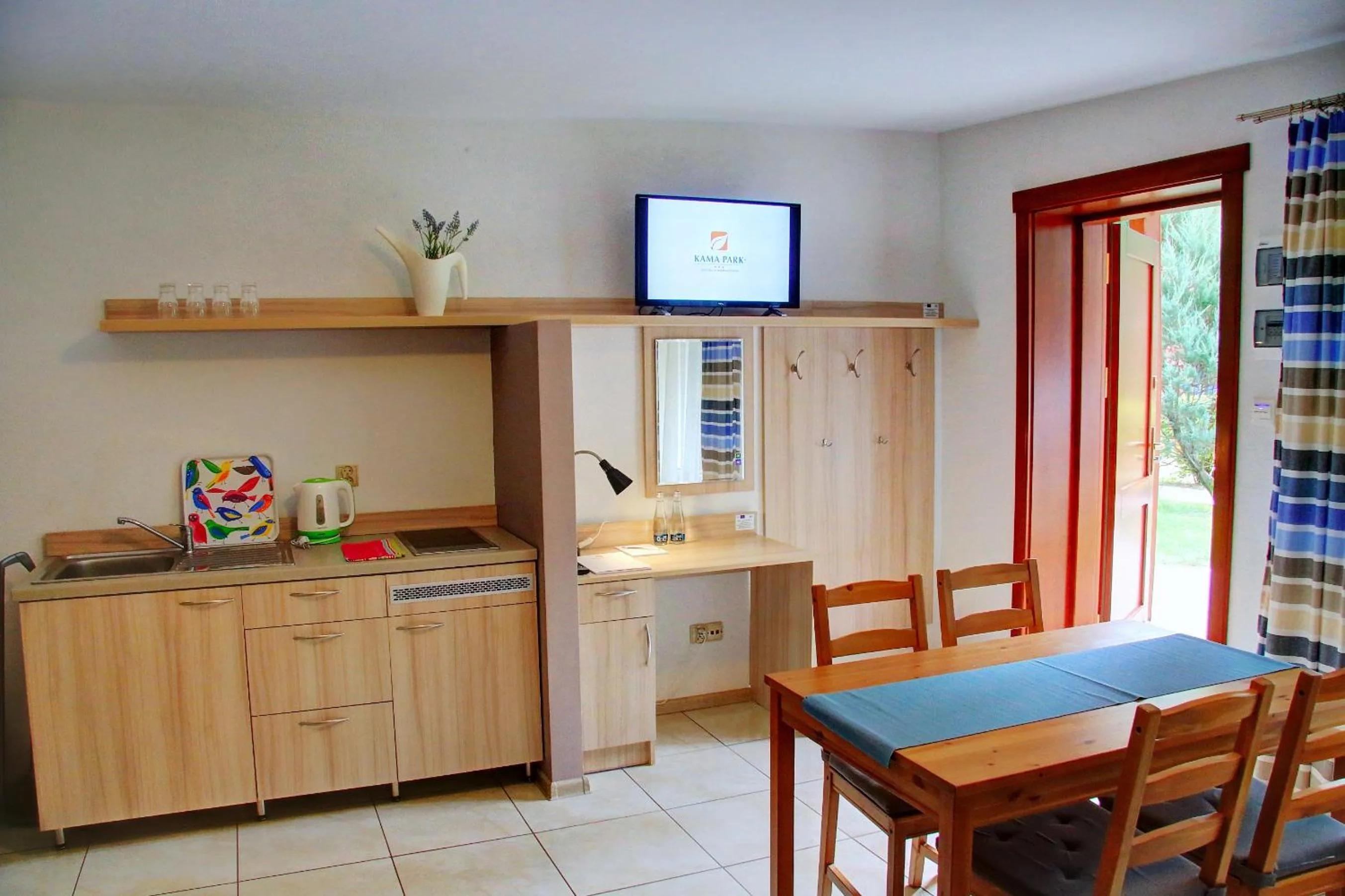 Photo of the whole room in Hotel Kama Park