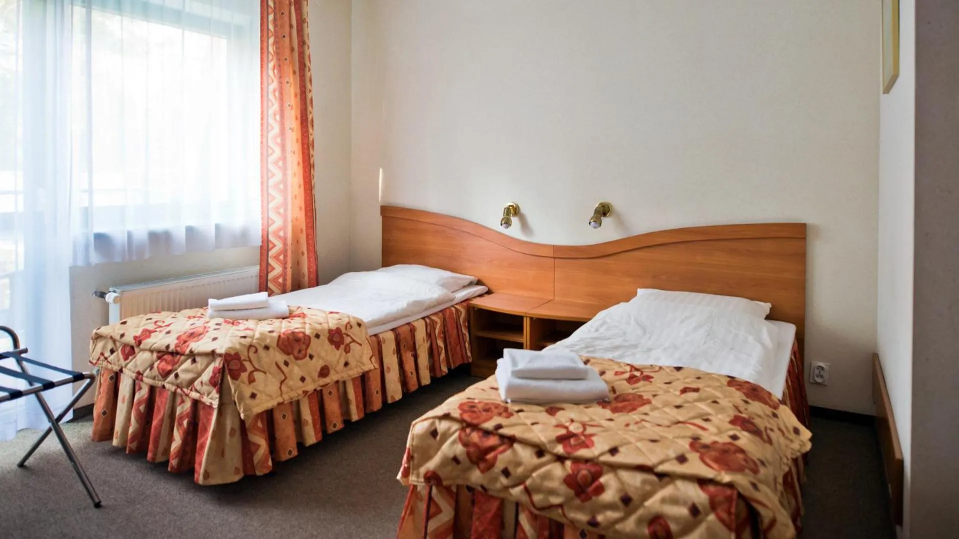 Photo of the whole room, Bed in Hotel Kama Park
