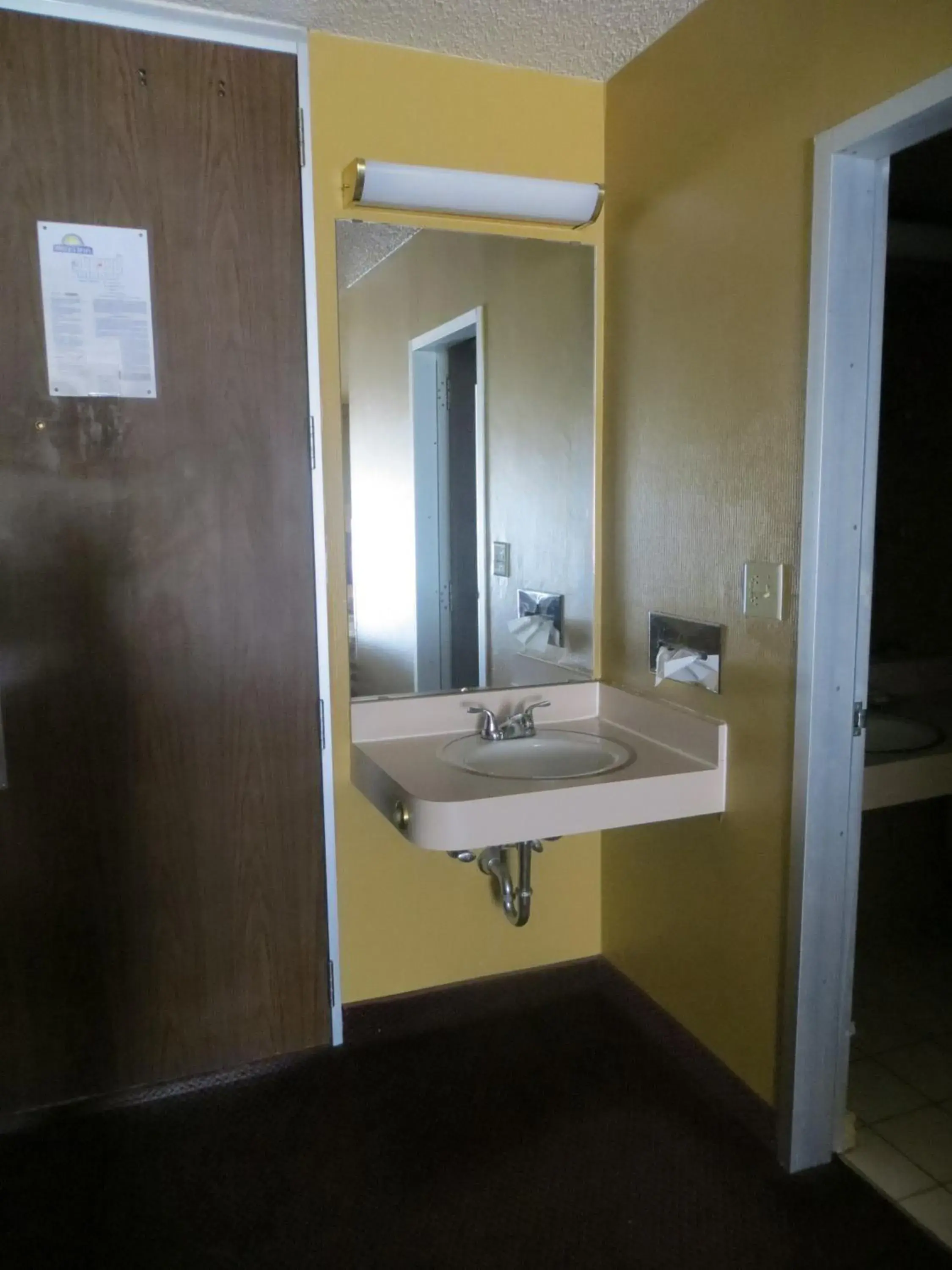 Bathroom in Days Inn by Wyndham Colorado Springs/Garden of the Gods Bathroom in Days Inn by Wyndham Colorado Springs/Garden of the Gods