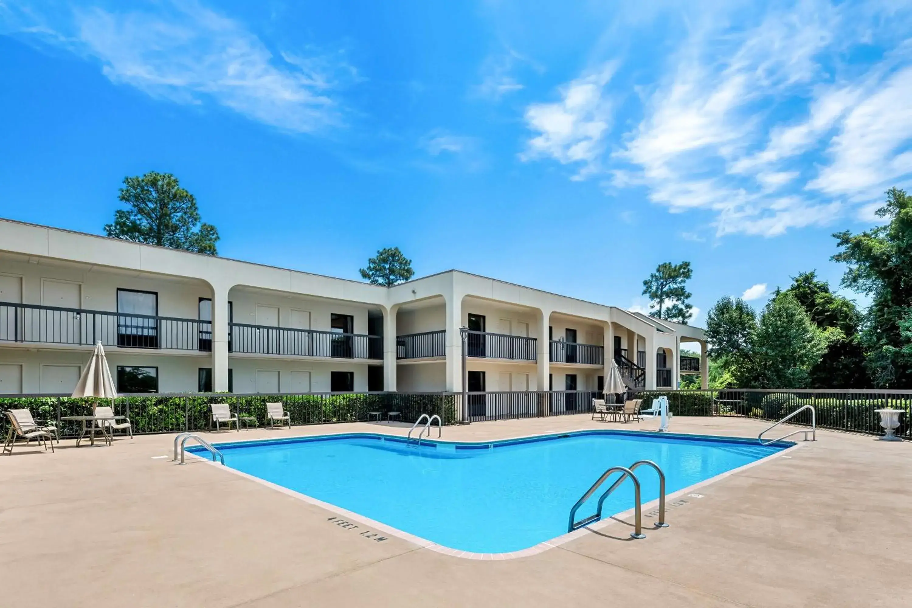 Pool view in SureStay Plus Hotel by Best Western Southern Pines Pinehurst Pool view in SureStay Plus Hotel by Best Western Southern Pines Pinehurst