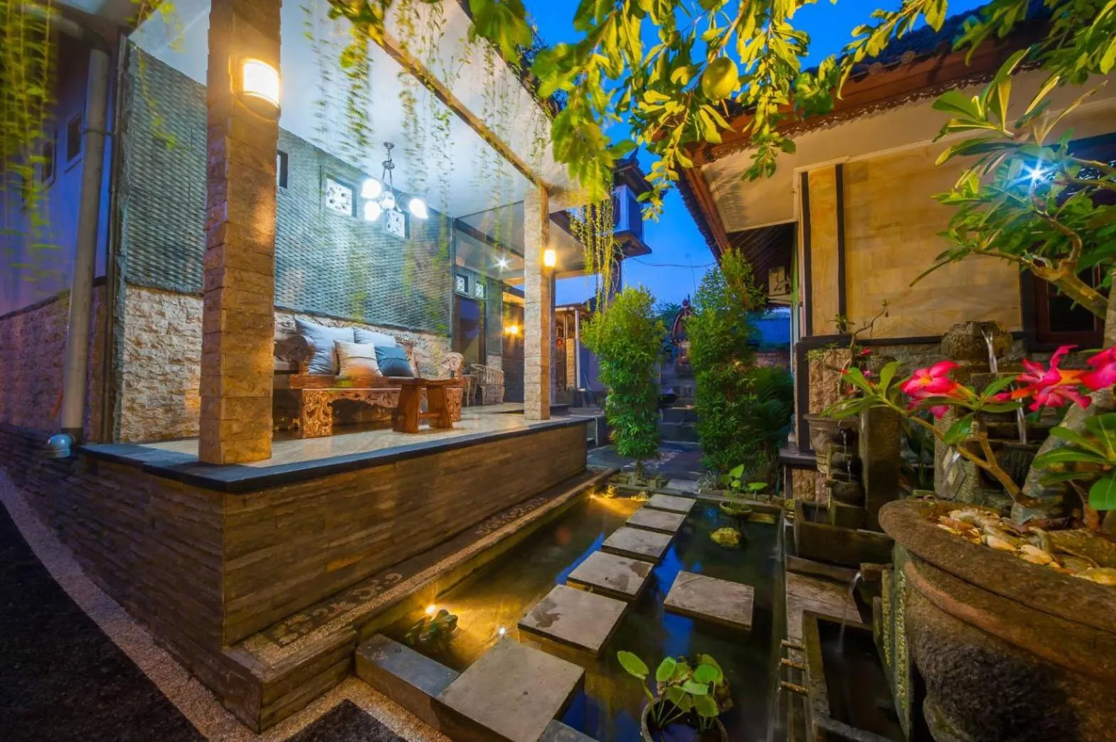 Facade/entrance in Umah DiTebe Canggu