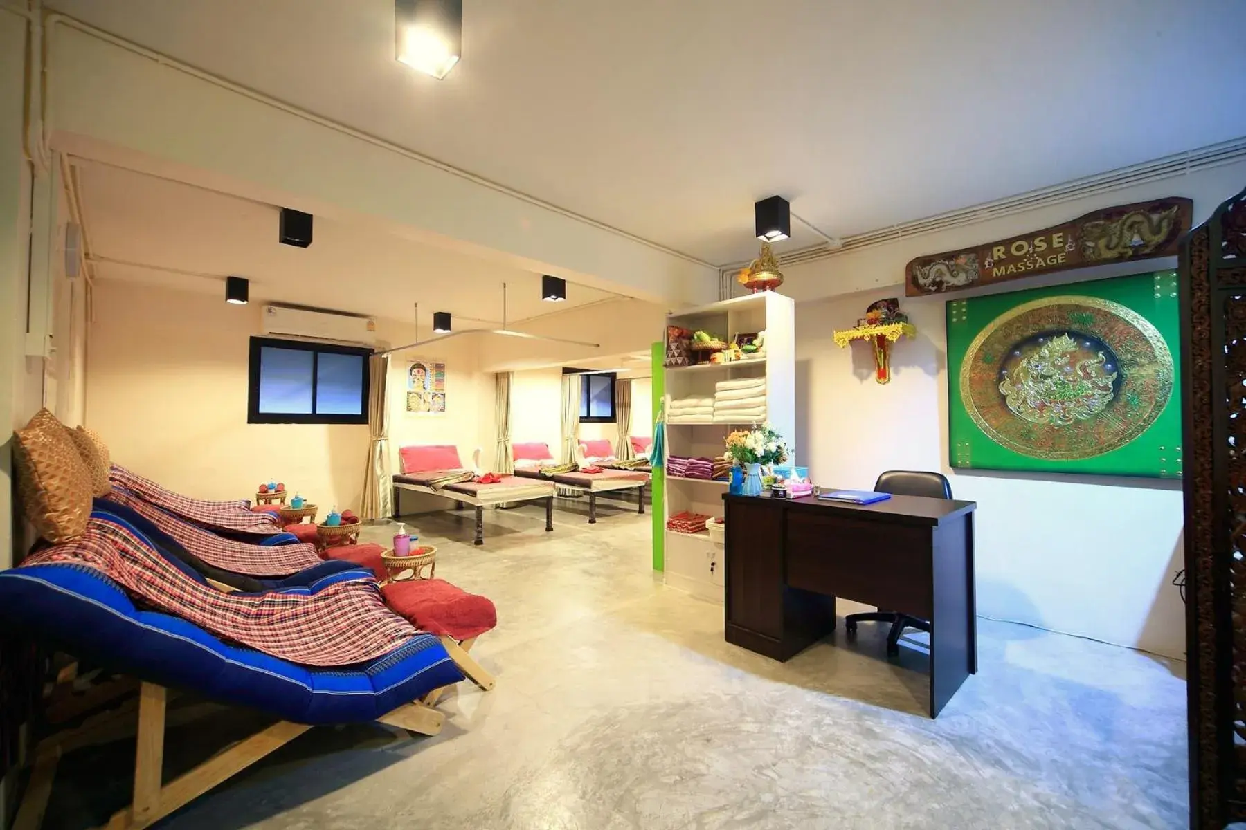 Bed in Tuk Tuk Hostel Bed in Tuk Tuk Hostel