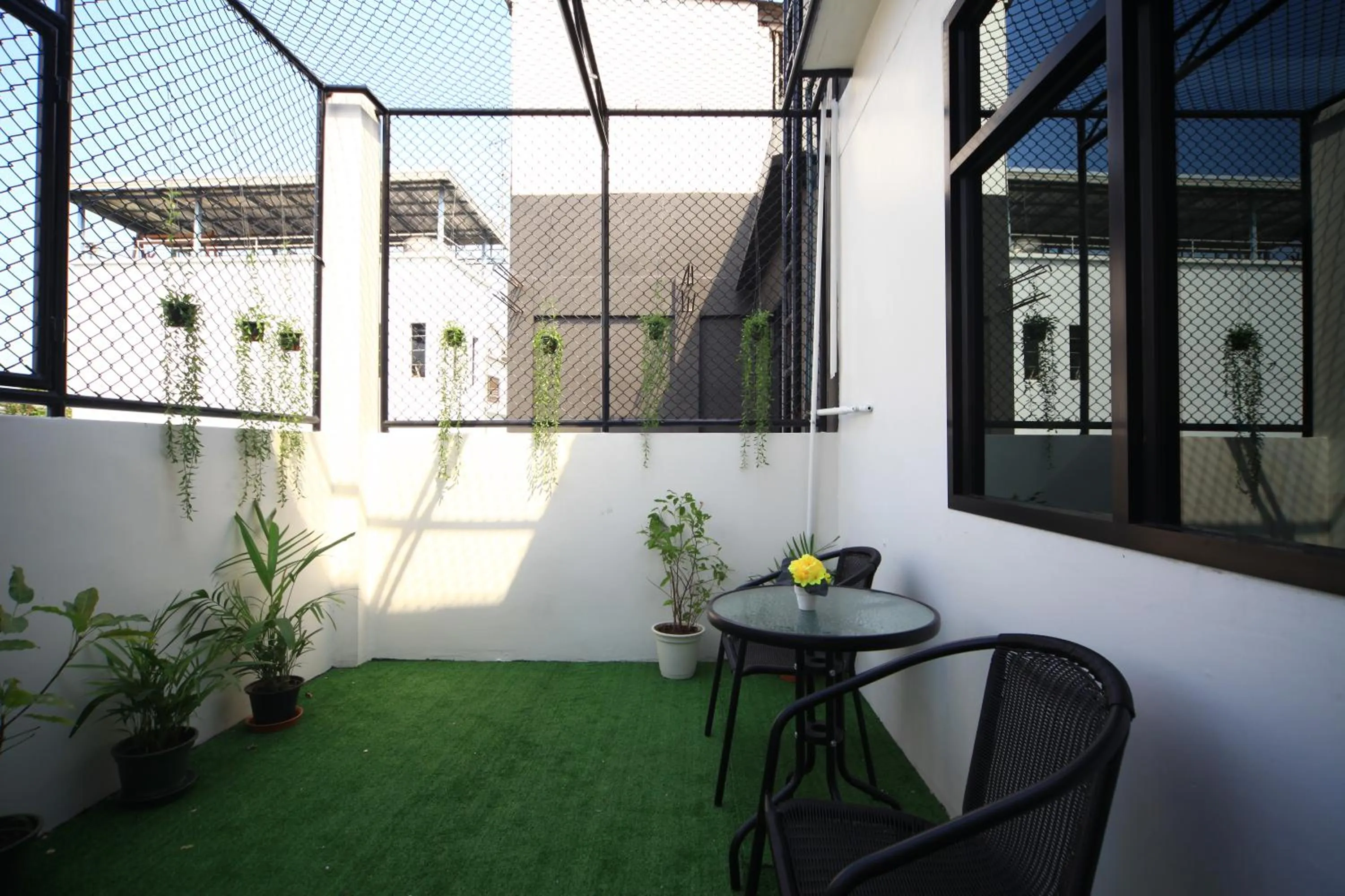 Balcony/Terrace in Tuk Tuk Hostel