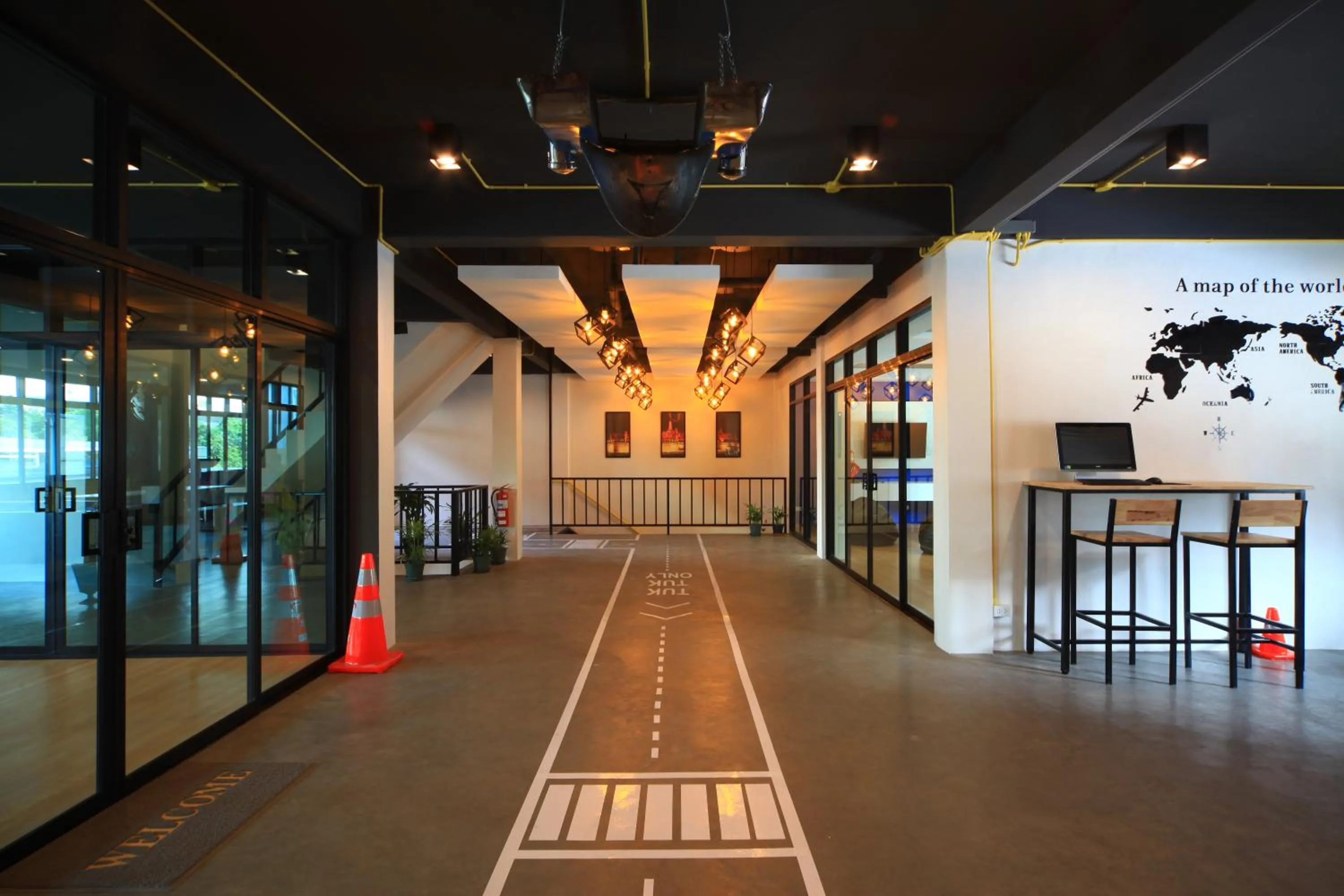 Business facilities in Tuk Tuk Hostel