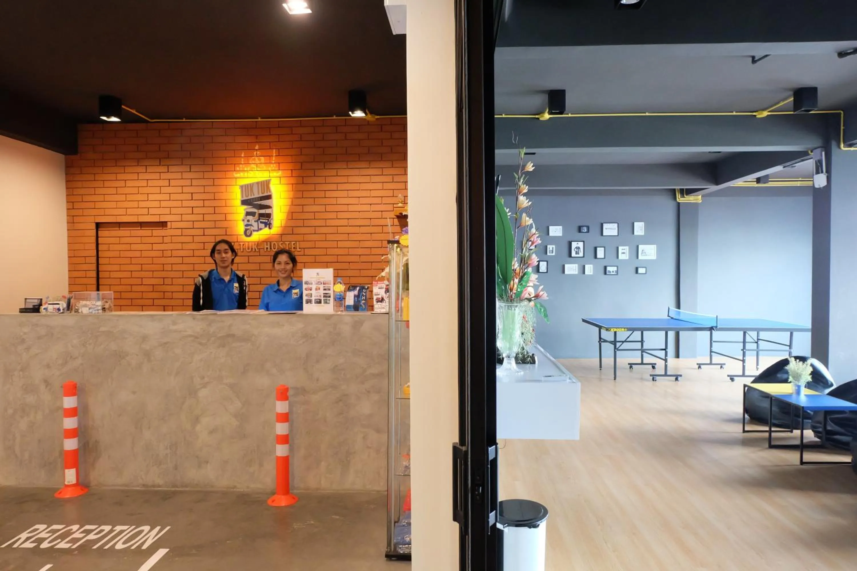 Lobby or reception in Tuk Tuk Hostel