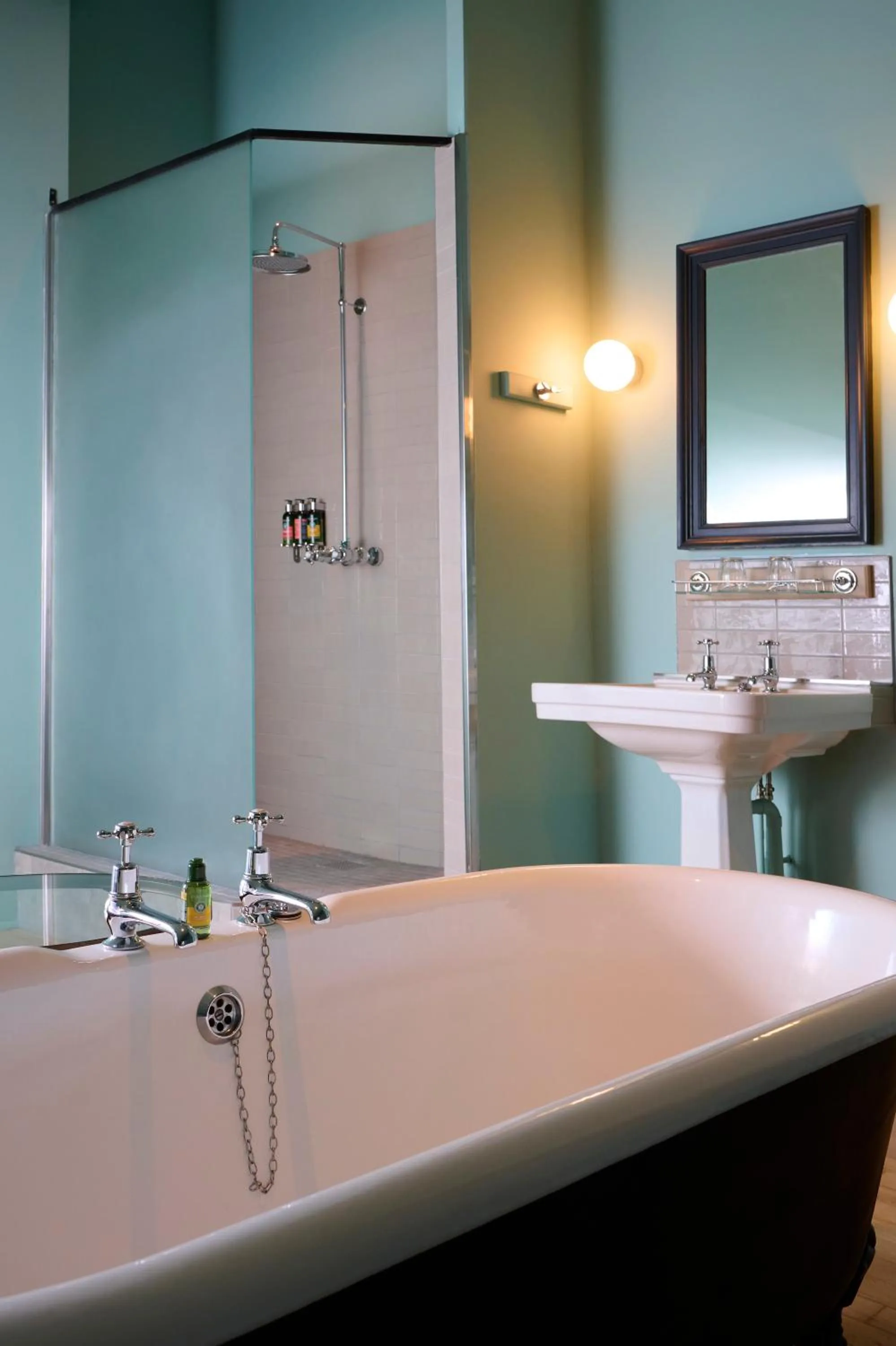 Shower in Hotel du Vin Bristol