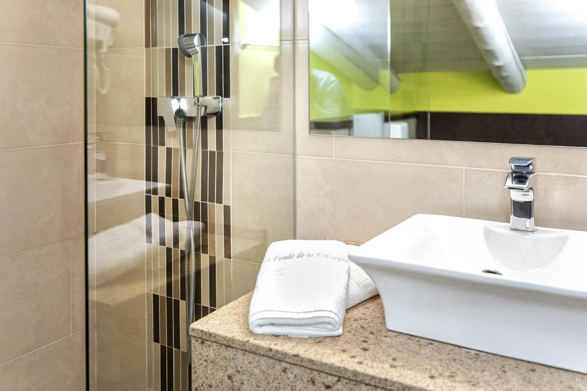 Bathroom in Hotel La Fonda De La Estación