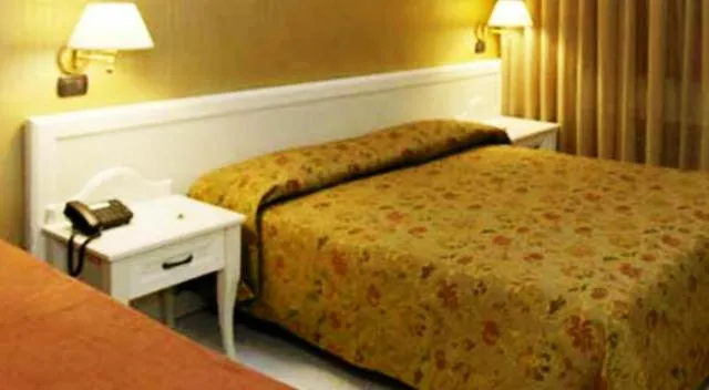 Bed in Palazzo Riario