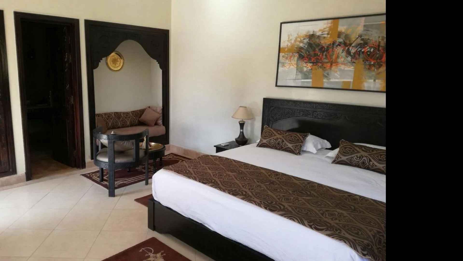 Photo of the whole room, Bed in Riad Asmaa Agadir