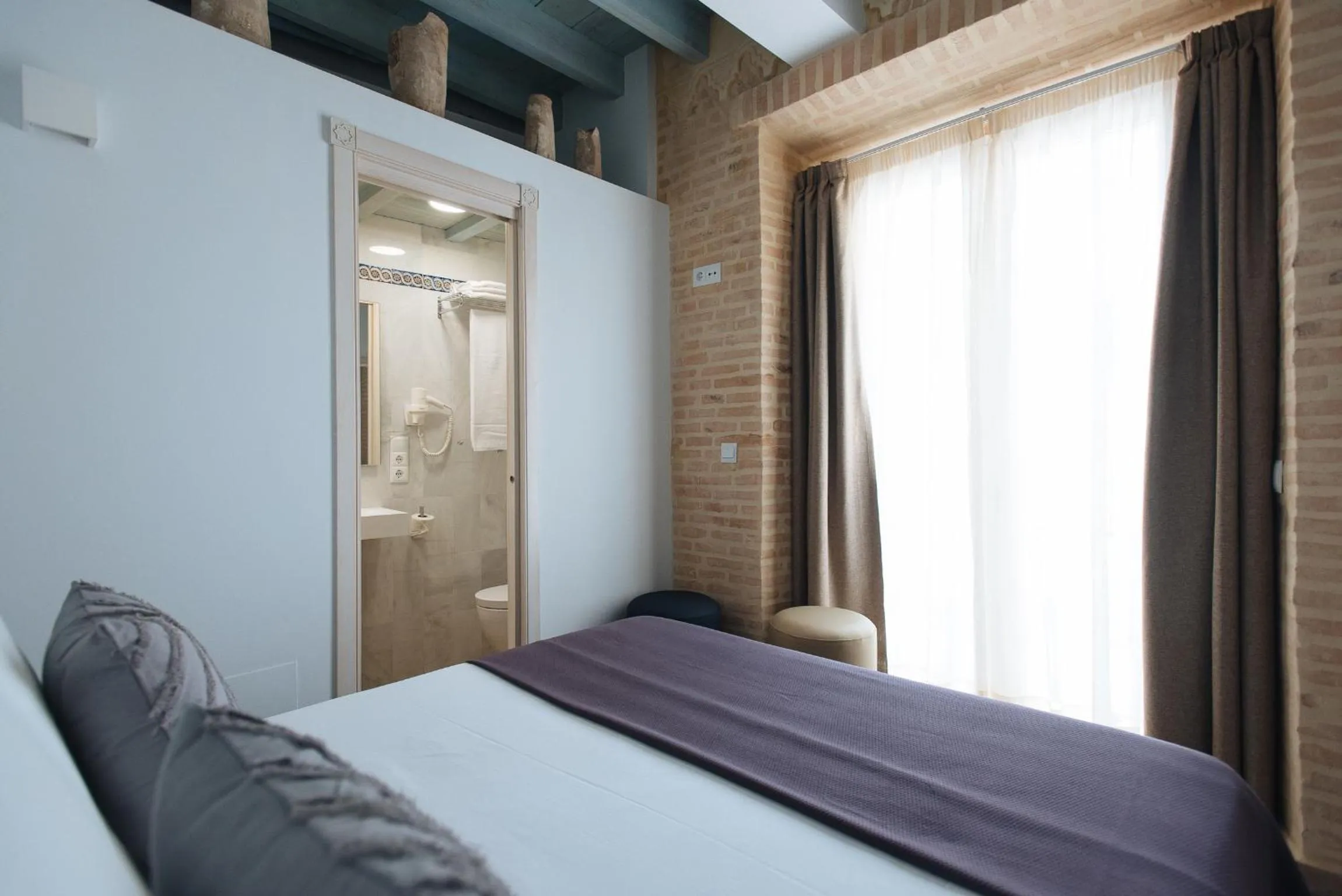 Bathroom, Bed in Hommyhome Casa Assle