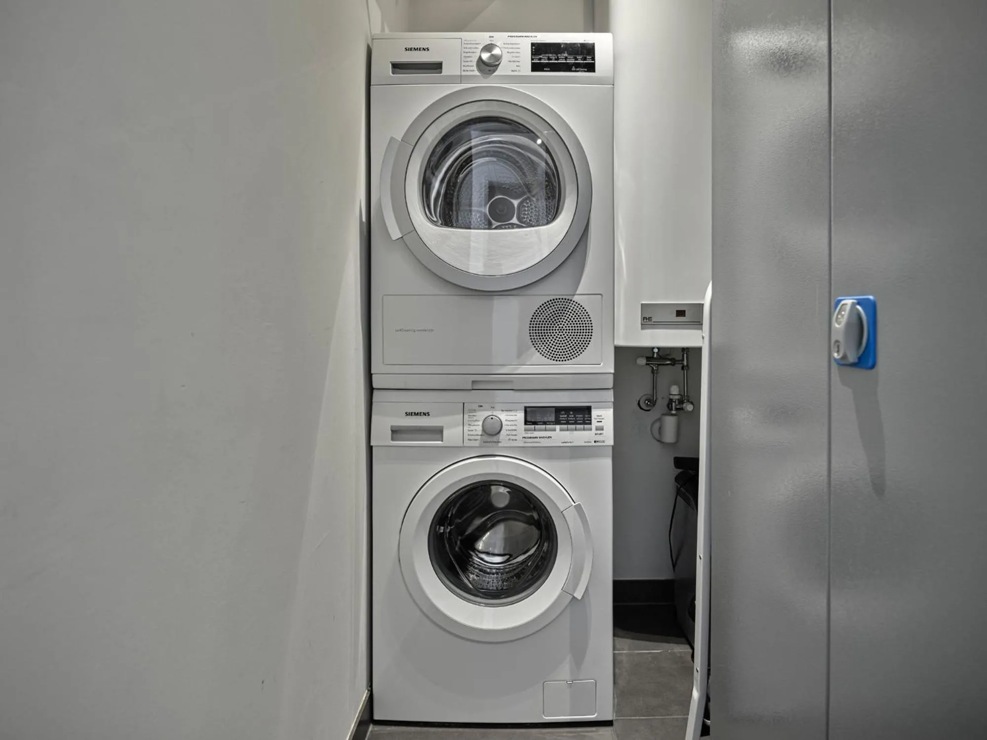 washing machine in Sonnenhaus Schladming Dachstein