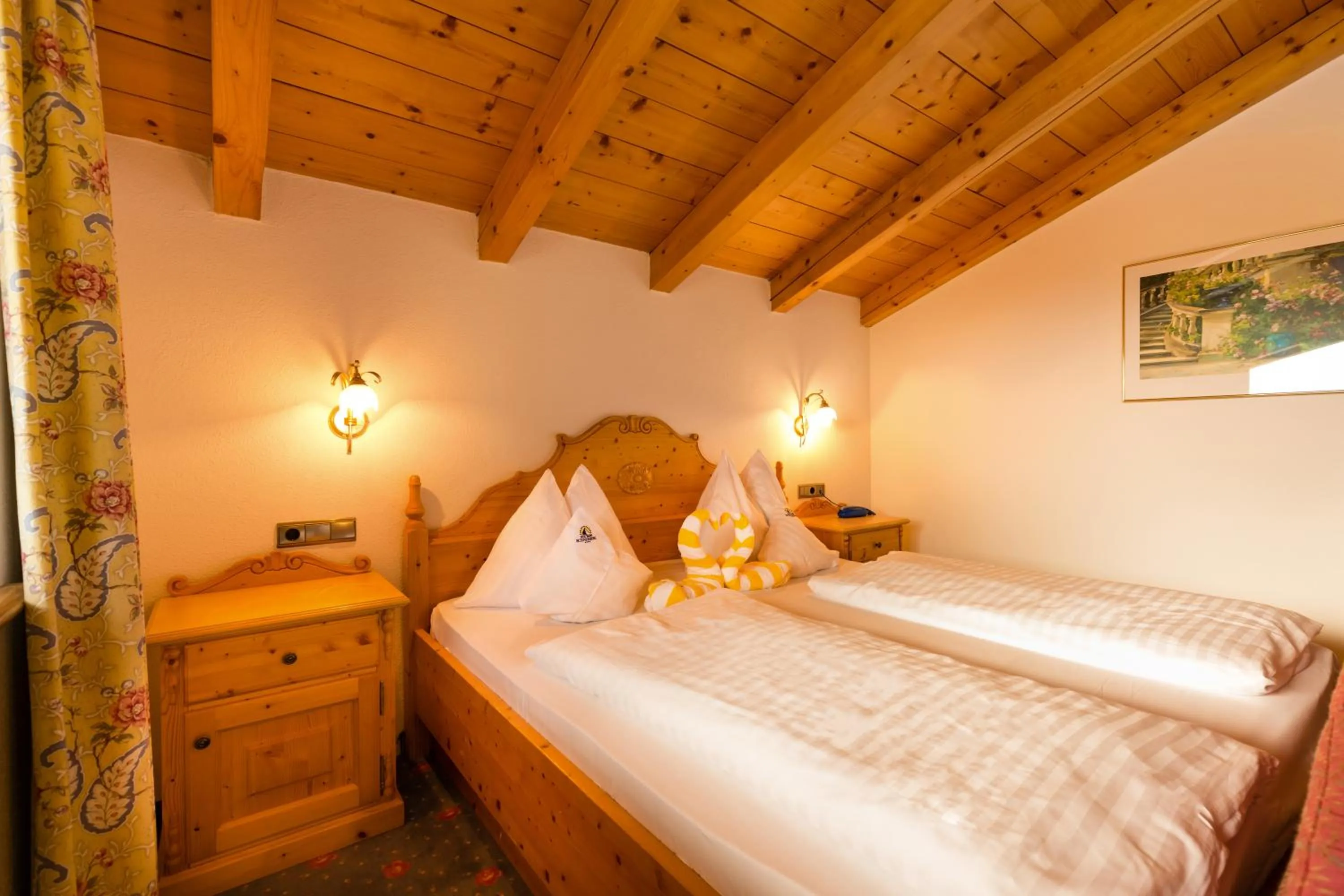 Bed in Hotel Schneeberg FAMILY SPA RESORT