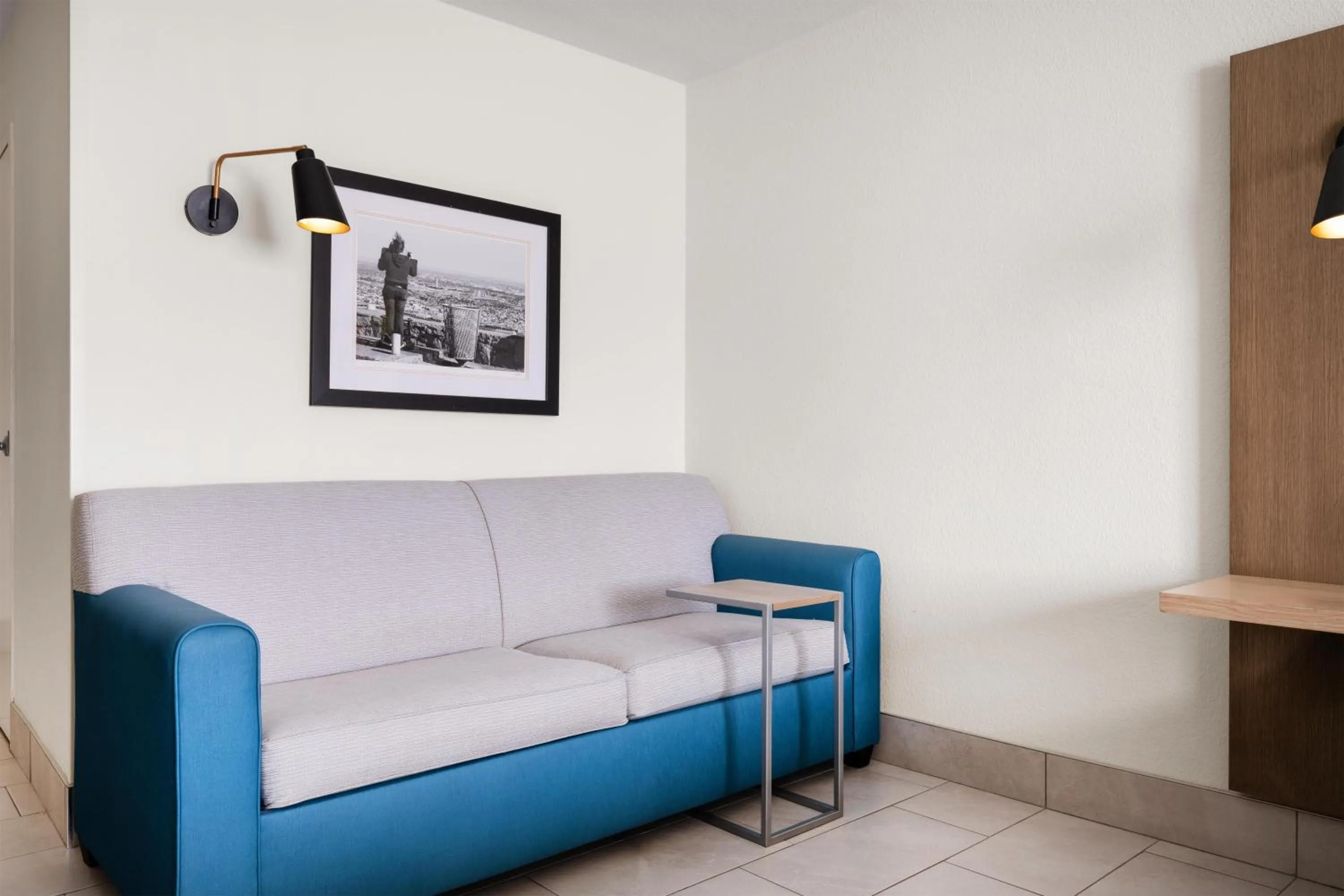 Bedroom in Best Western El Paso Airport Entrada Hotel