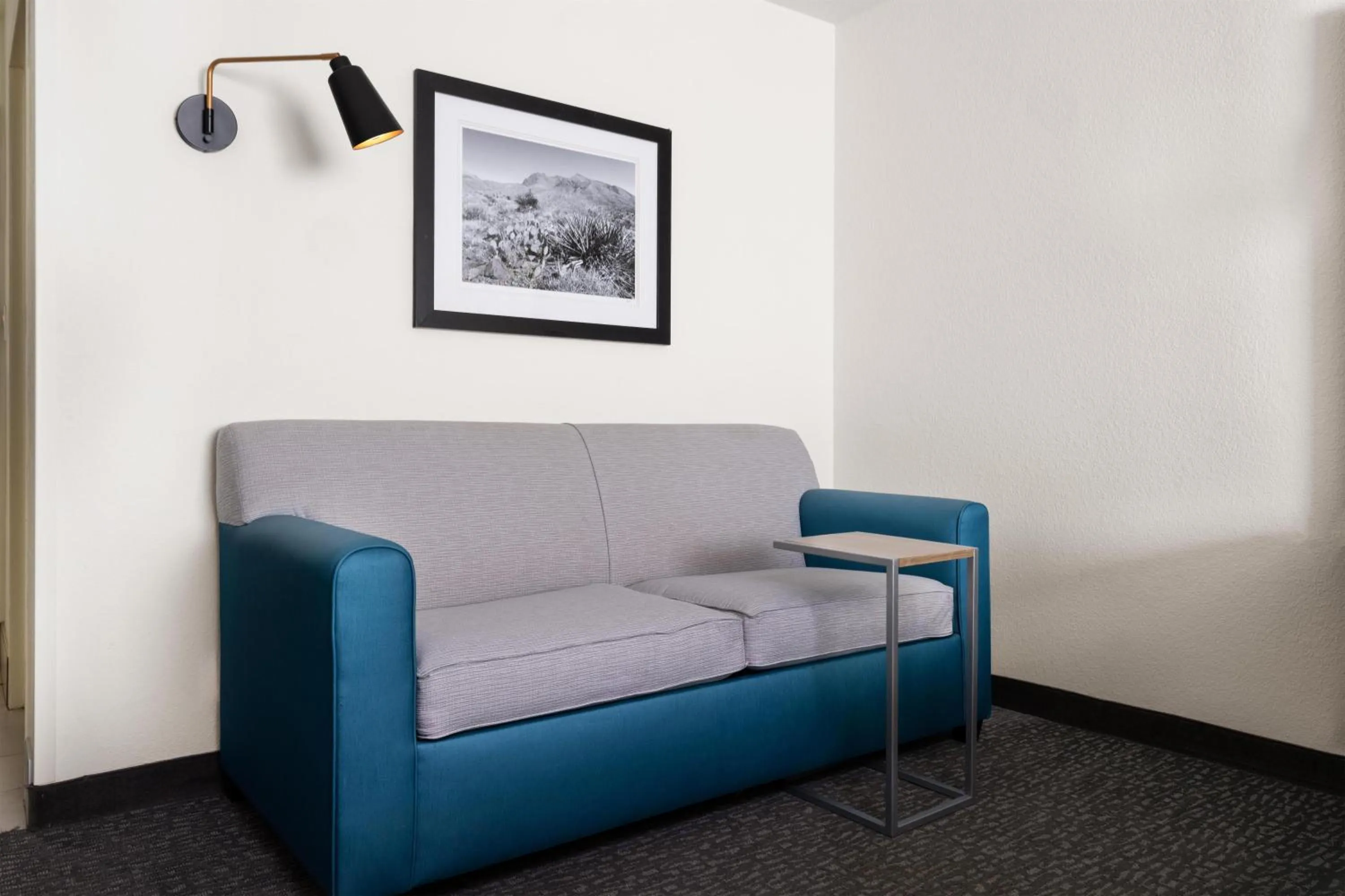 Bedroom in Best Western El Paso Airport Entrada Hotel