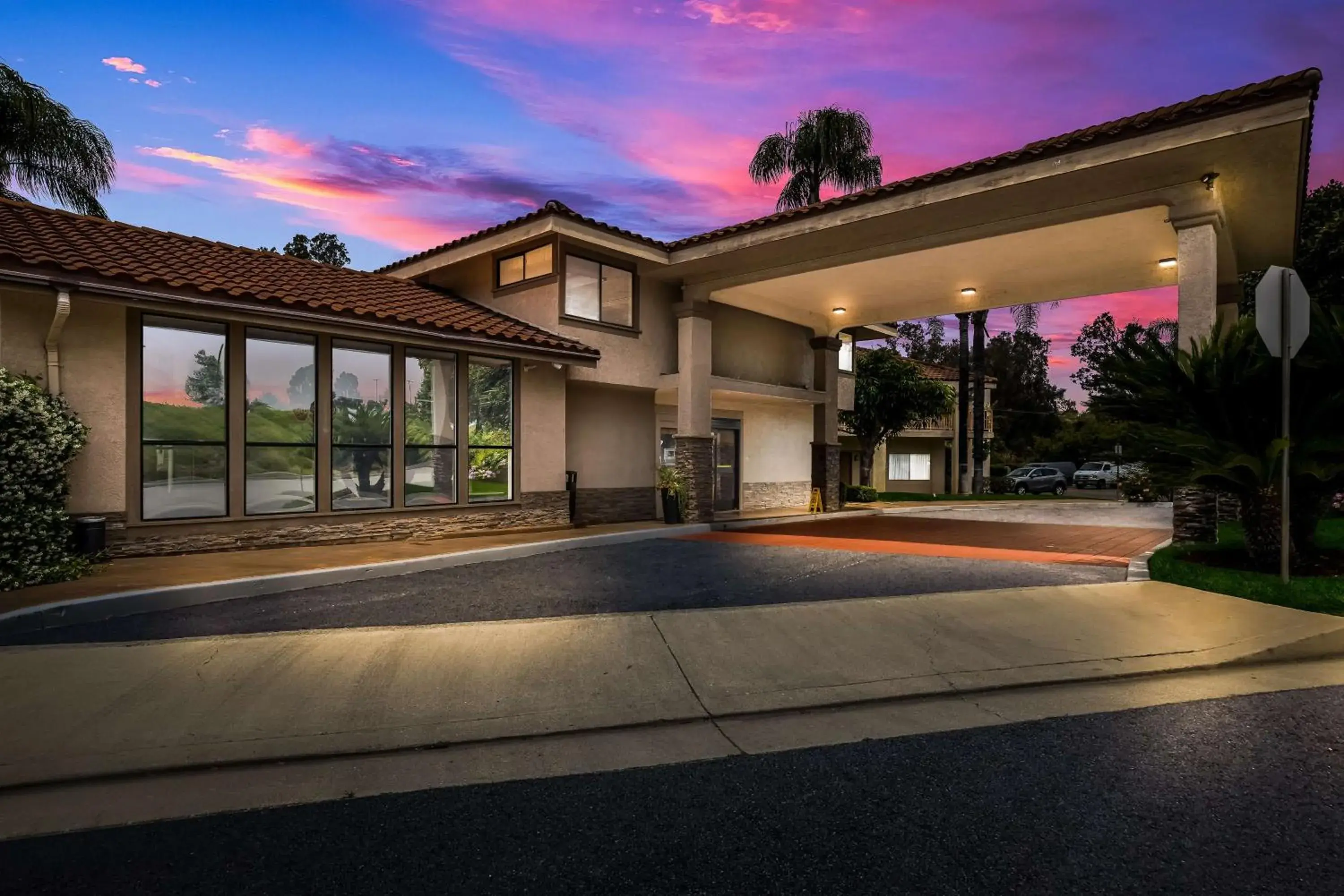 Property building in Best Western Diamond Bar Hotel & Suites Property building in Best Western Diamond Bar Hotel & Suites