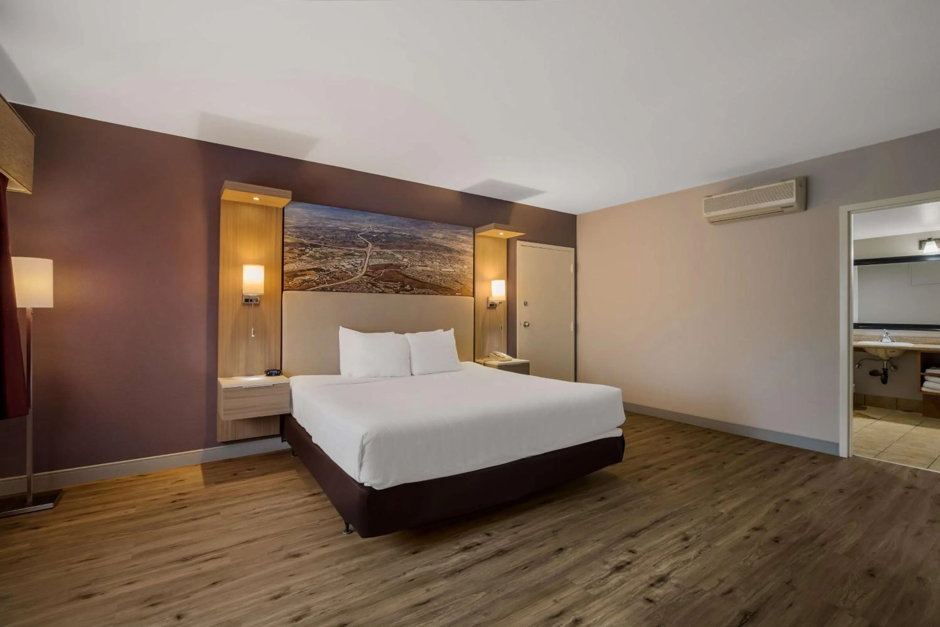 Bedroom, Bed in Best Western Diamond Bar Hotel & Suites