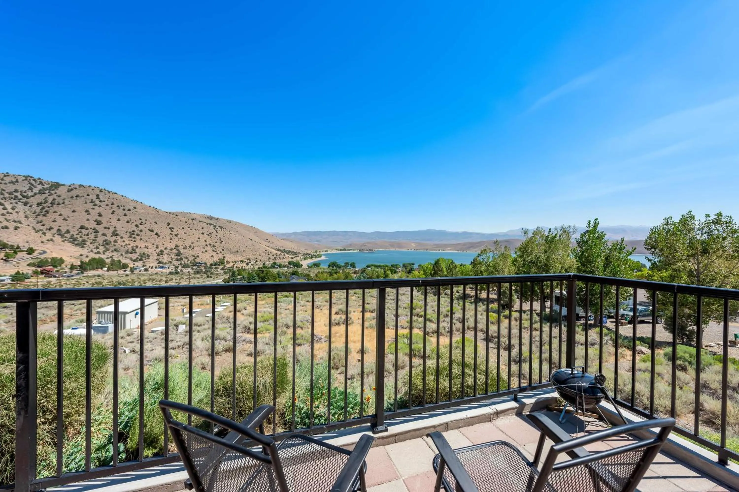 Property building in Best Western Topaz Lake Inn