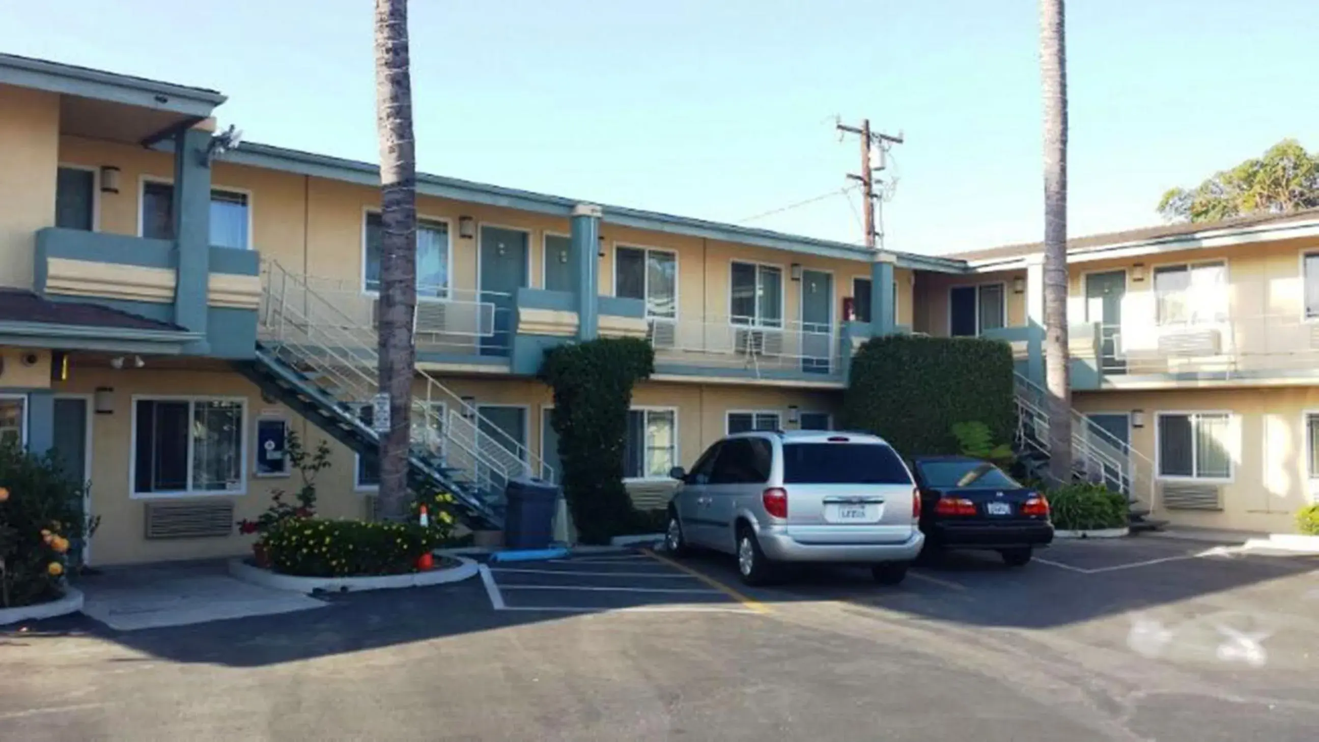 Facade/entrance in Victoria Motel Facade/entrance in Victoria Motel
