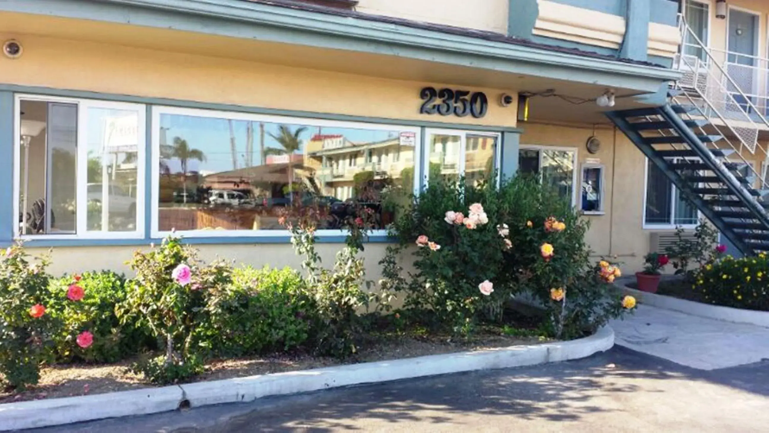 Facade/entrance in Victoria Motel Facade/entrance in Victoria Motel