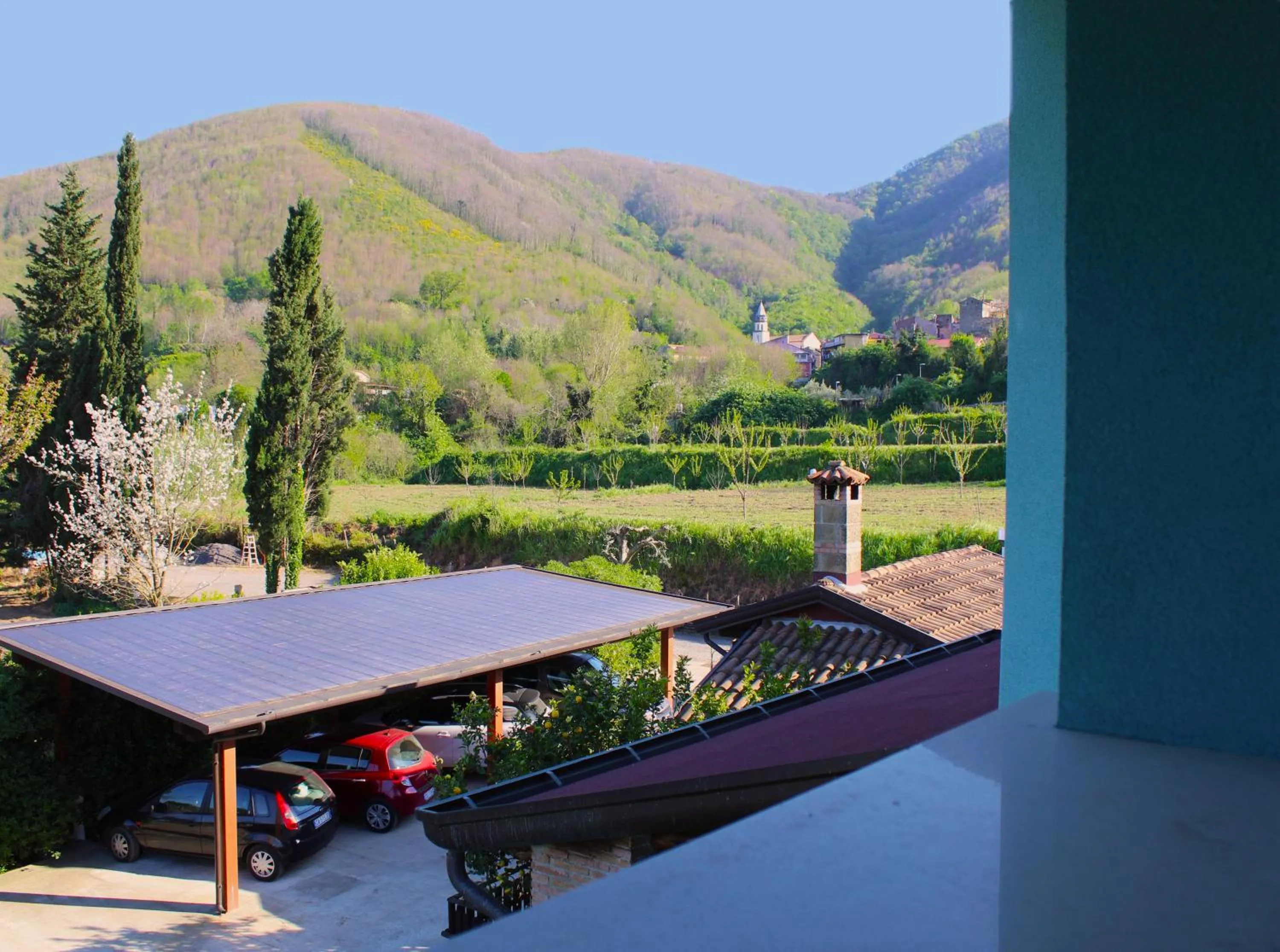 Summer in Caledonia B&B