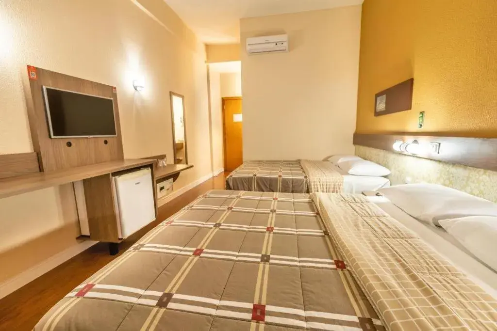 Property building, Bed in Hotel 10 São Leopoldo Property building, Bed in Hotel 10 São Leopoldo