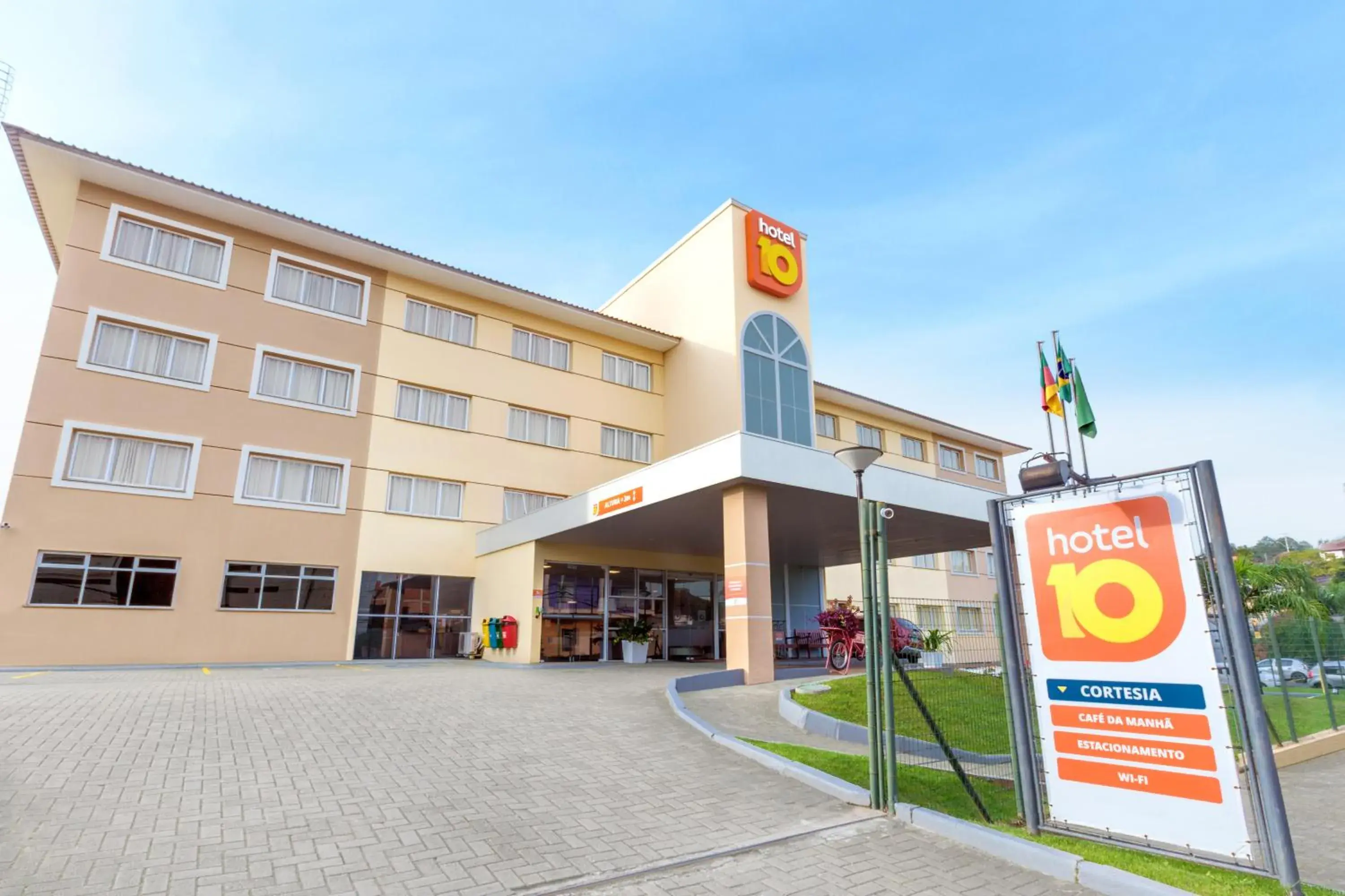 Property building in Hotel 10 São Leopoldo Property building in Hotel 10 São Leopoldo