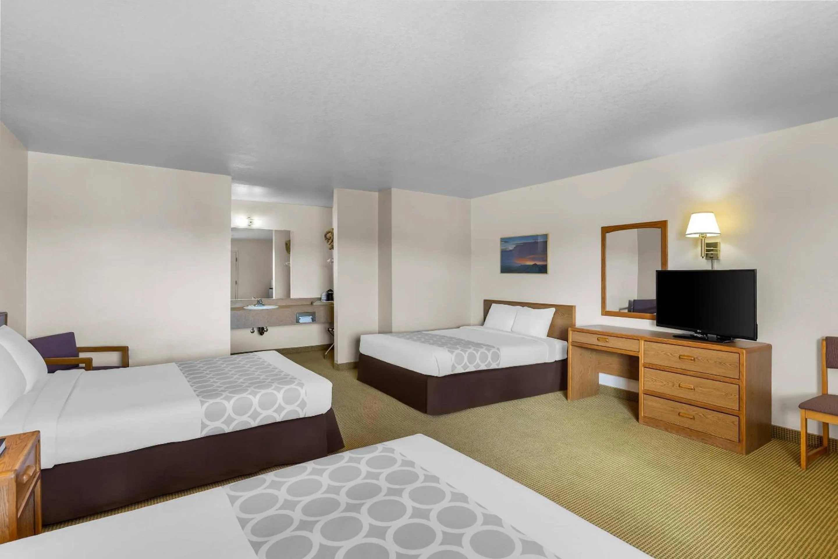 Bedroom, Bed in Rodeway Inn Copper Stay Benson AZ I-10 Exit 304