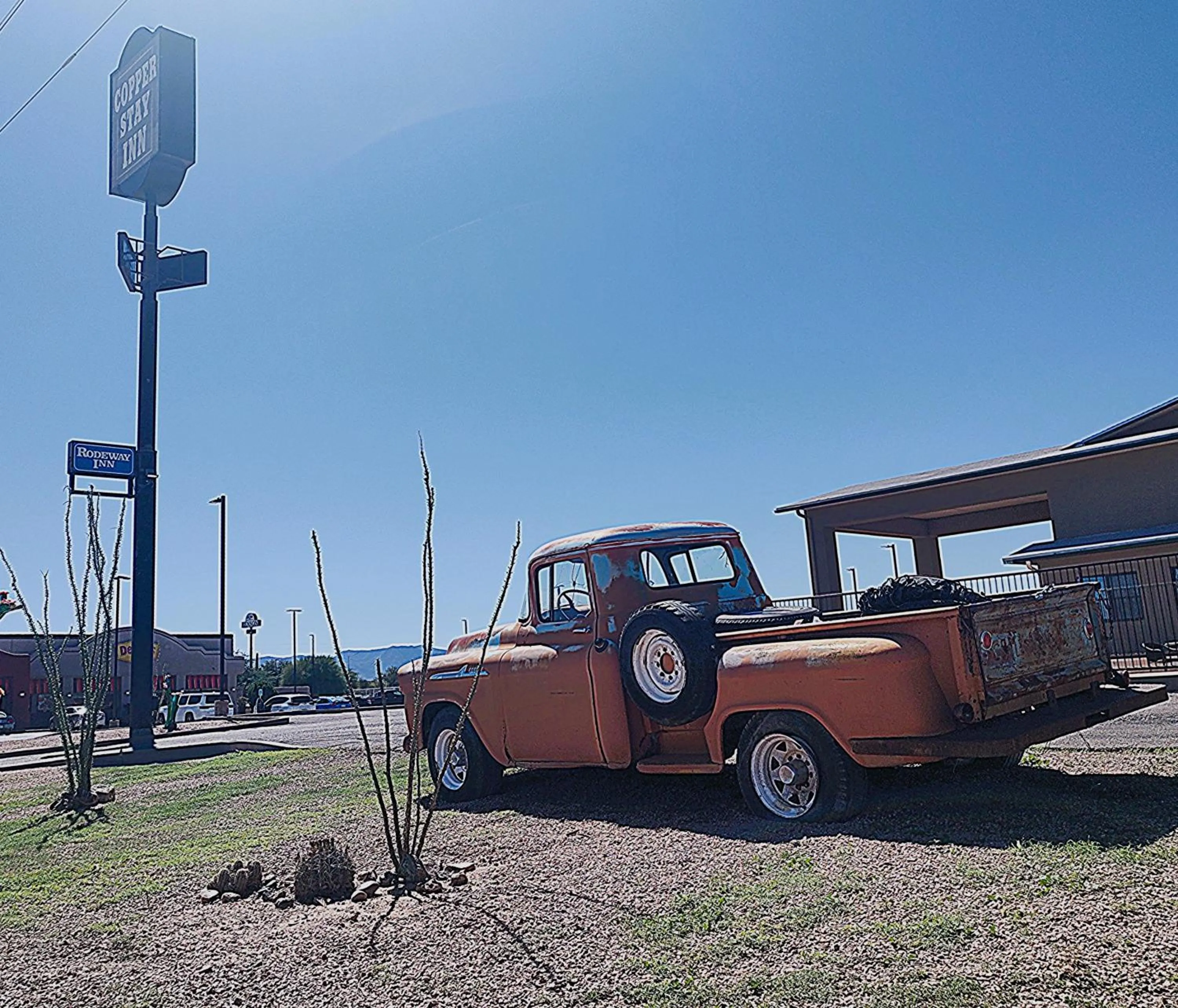 Property building in Rodeway Inn Copper Stay Benson AZ I-10 Exit 304