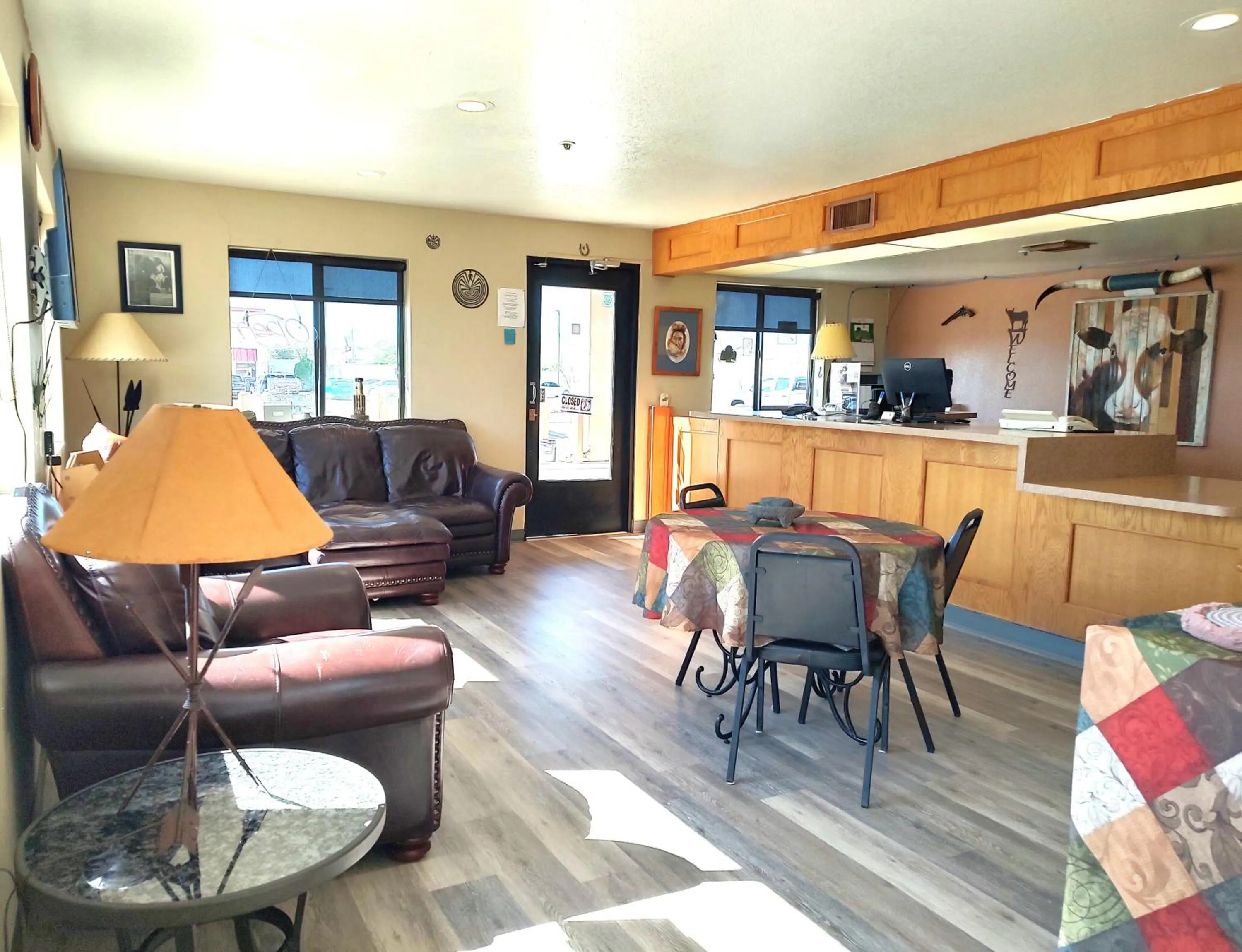 Property building in Rodeway Inn Copper Stay Benson AZ I-10 Exit 304