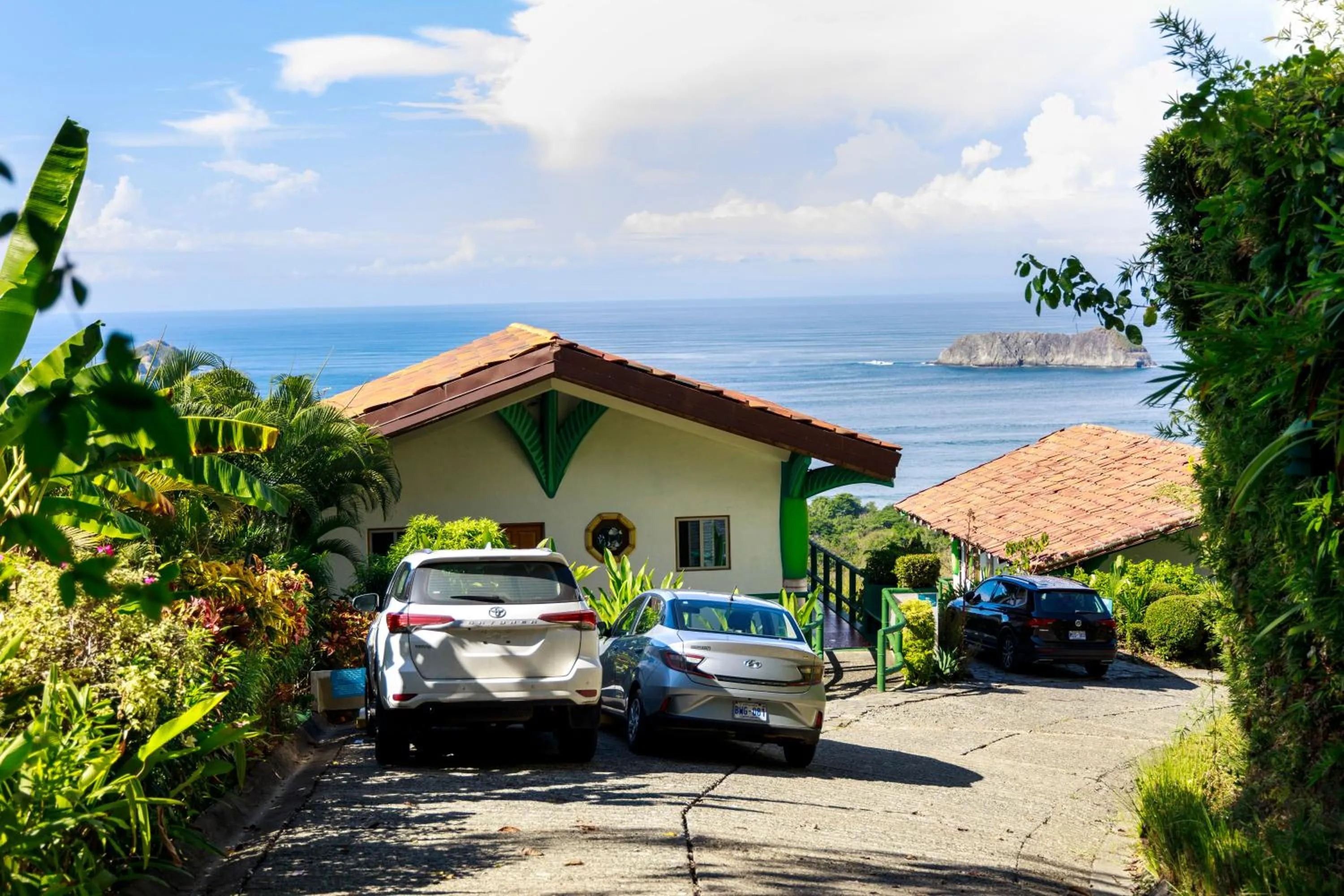 Property building in Si Como No Resort & Wildlife Refuge