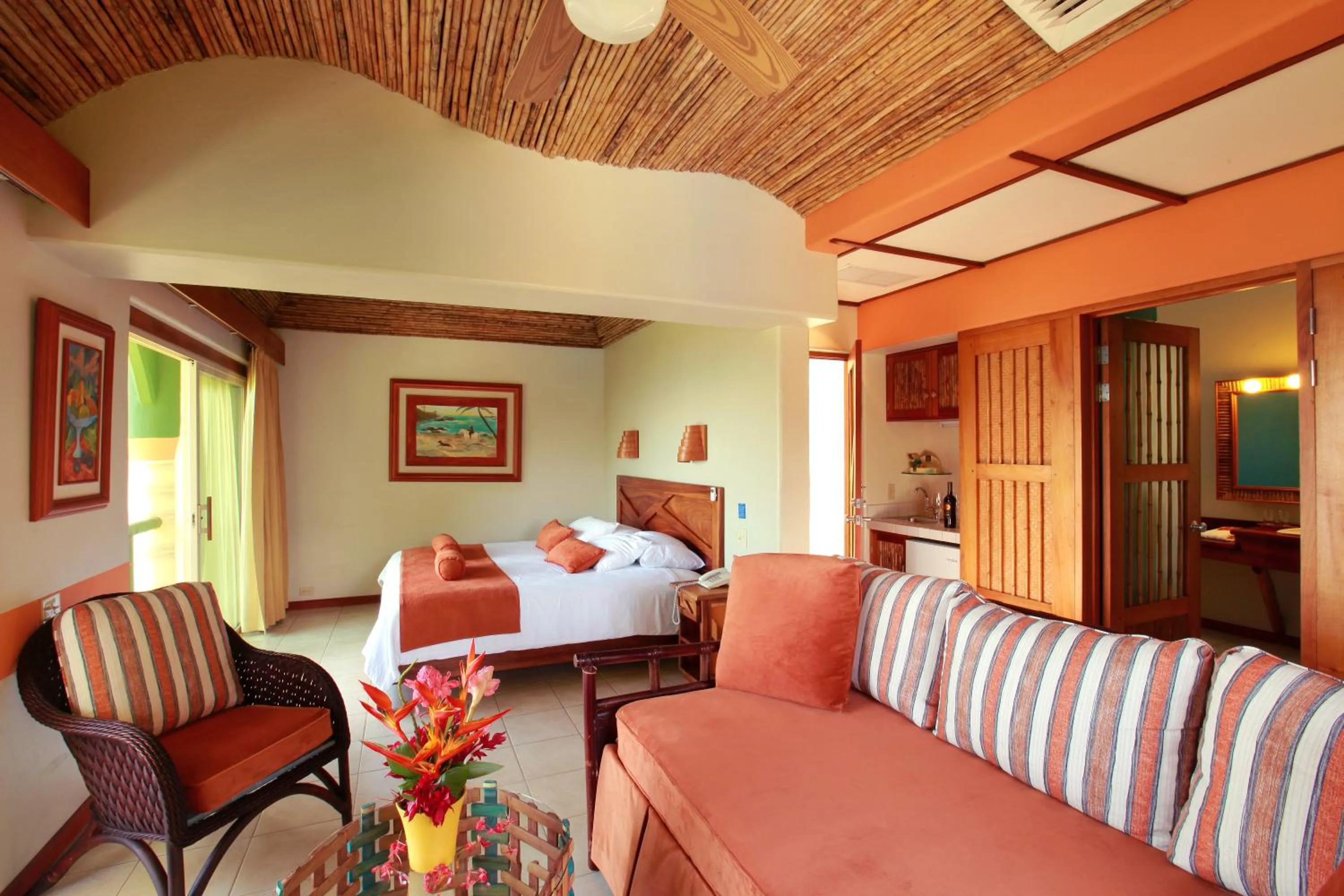 Decorative detail, Bed in Si Como No Resort & Wildlife Refuge