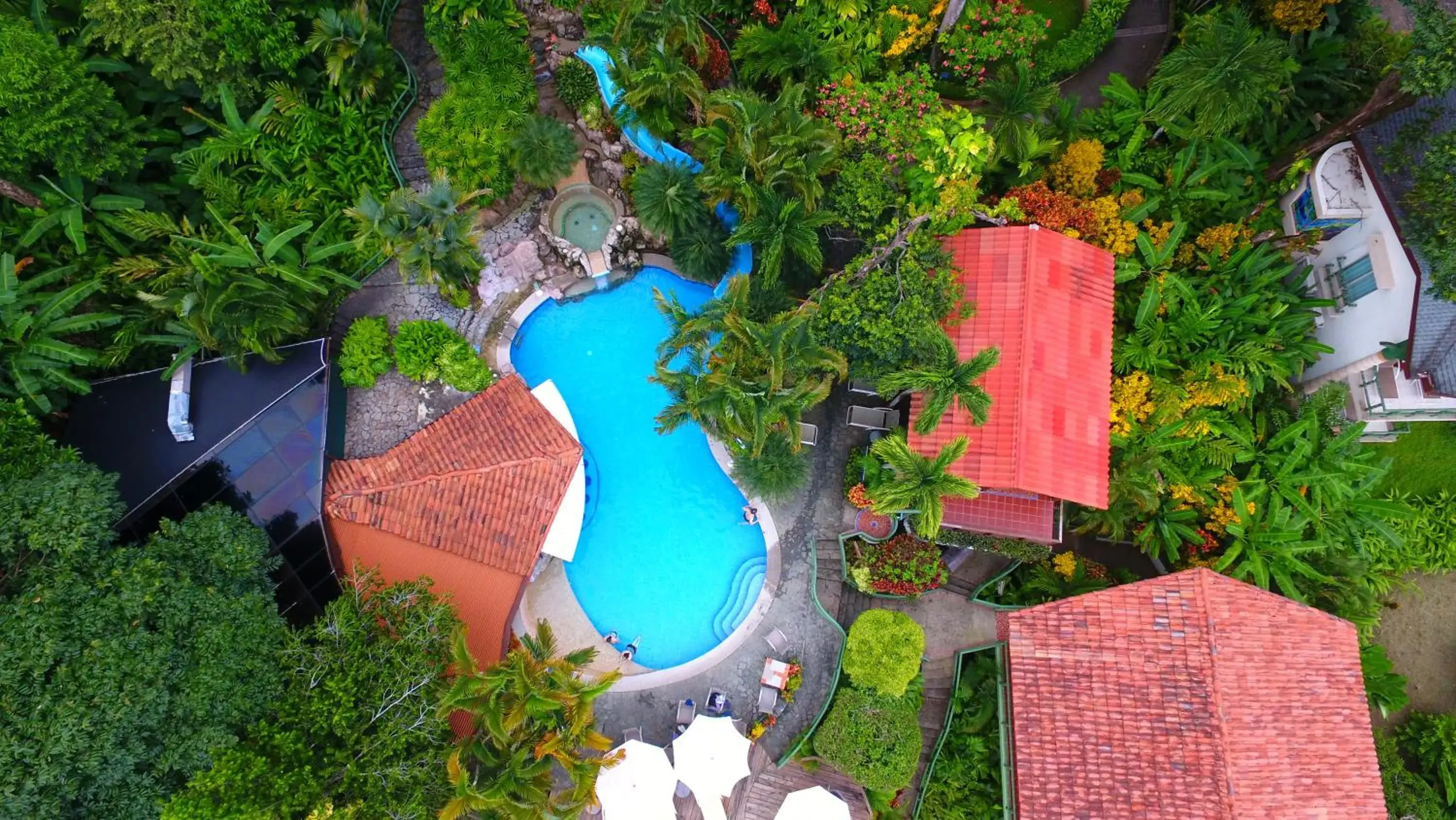 Property building in Si Como No Resort & Wildlife Refuge Property building in Si Como No Resort & Wildlife Refuge