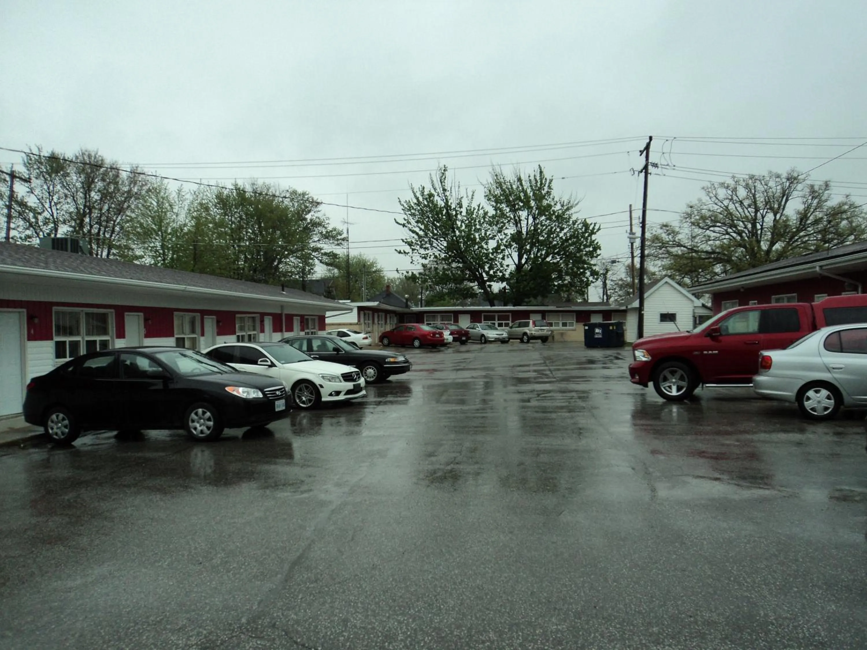 Day in Rymal's Motel