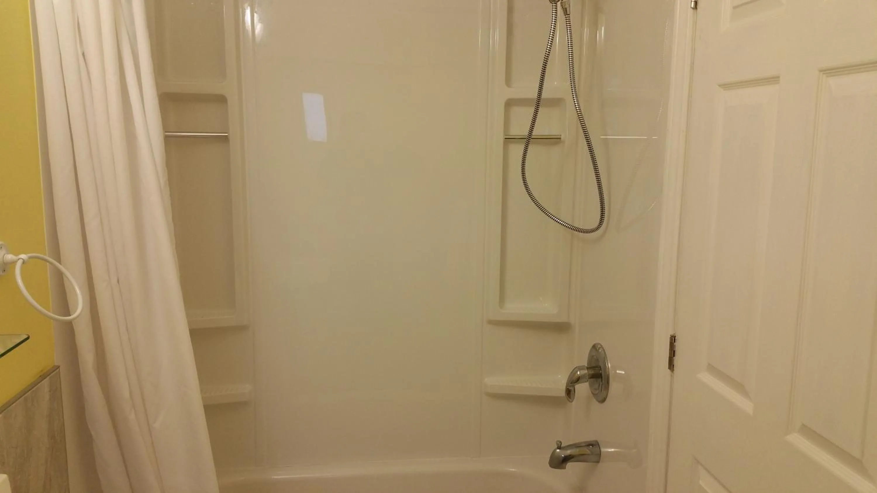 Shower in Rymal's Motel