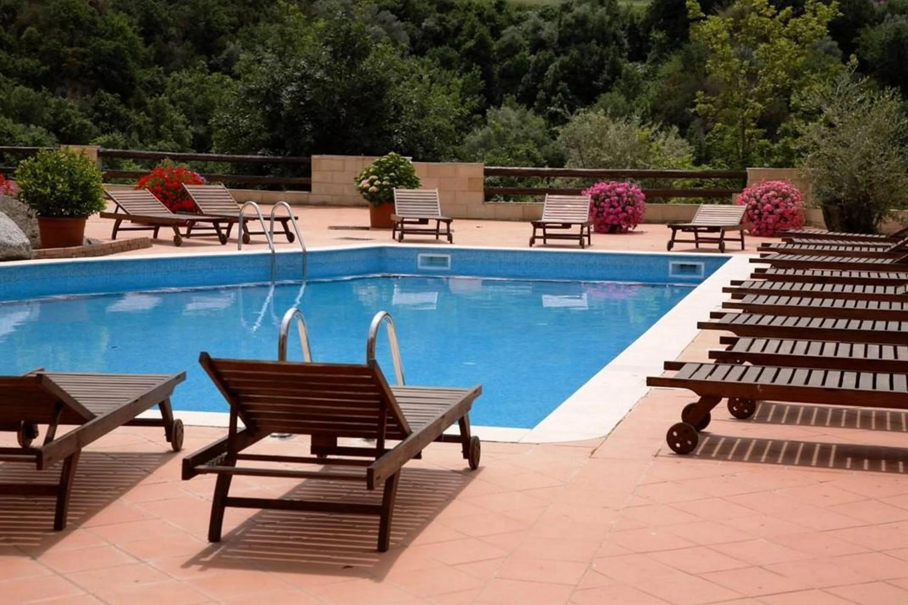 Swimming pool in Residenza Mediterranea