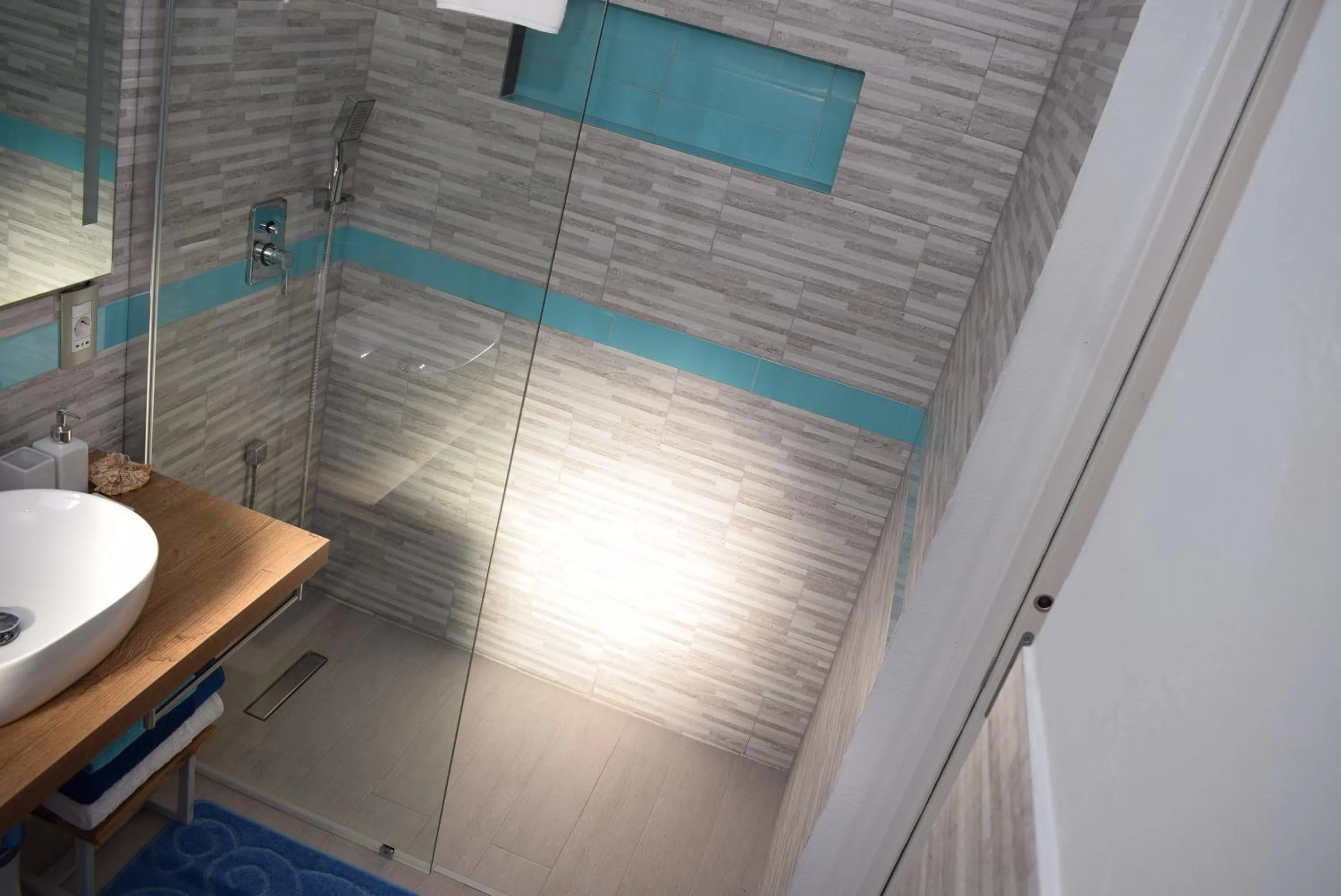 Bathroom in Frina di Mari b&b