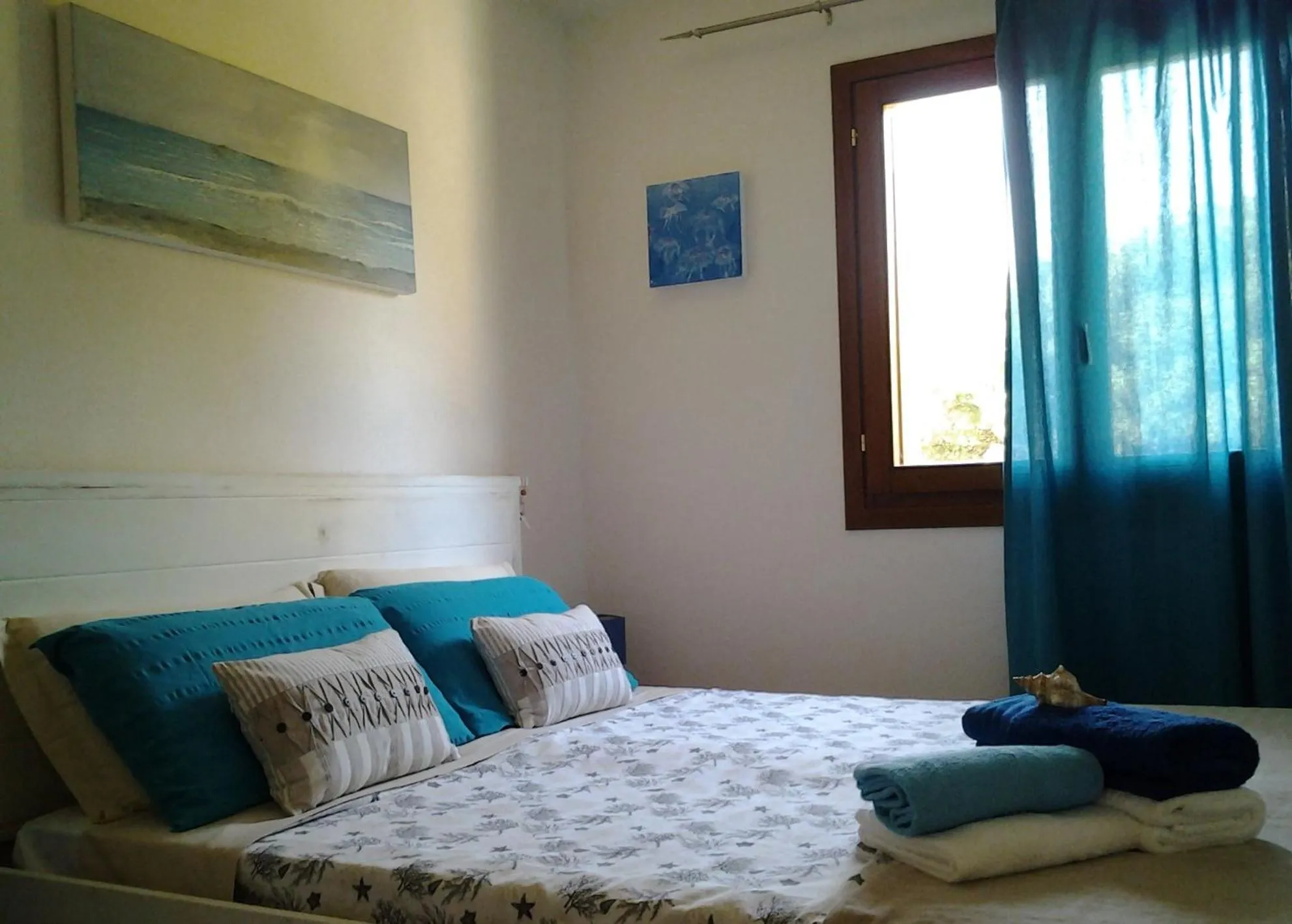 Bed in Frina di Mari b&b