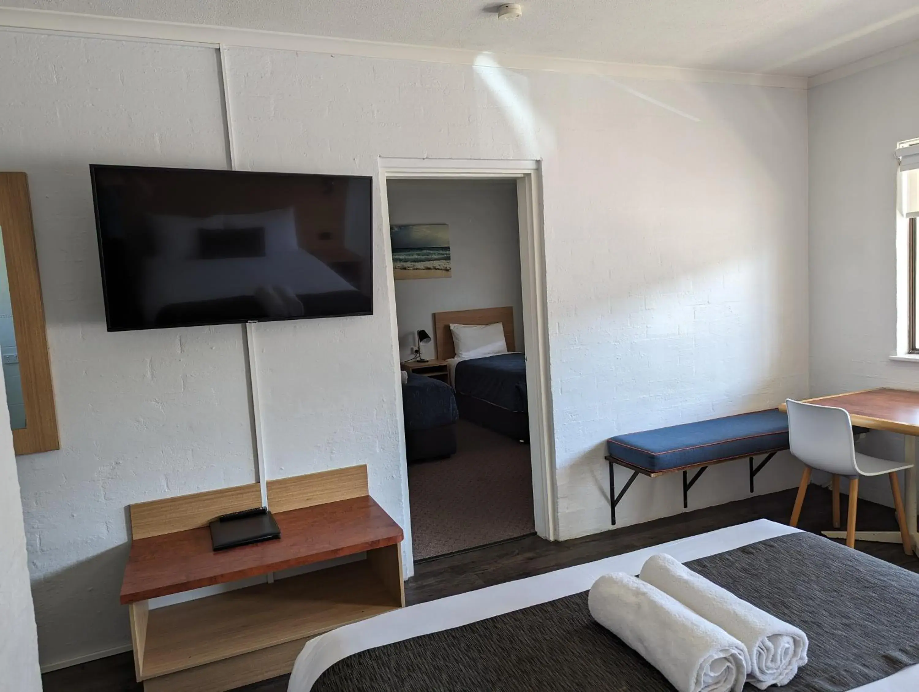 Family Two-Bedroom Suite in Araluen Motor Lodge Family Two-Bedroom Suite in Araluen Motor Lodge