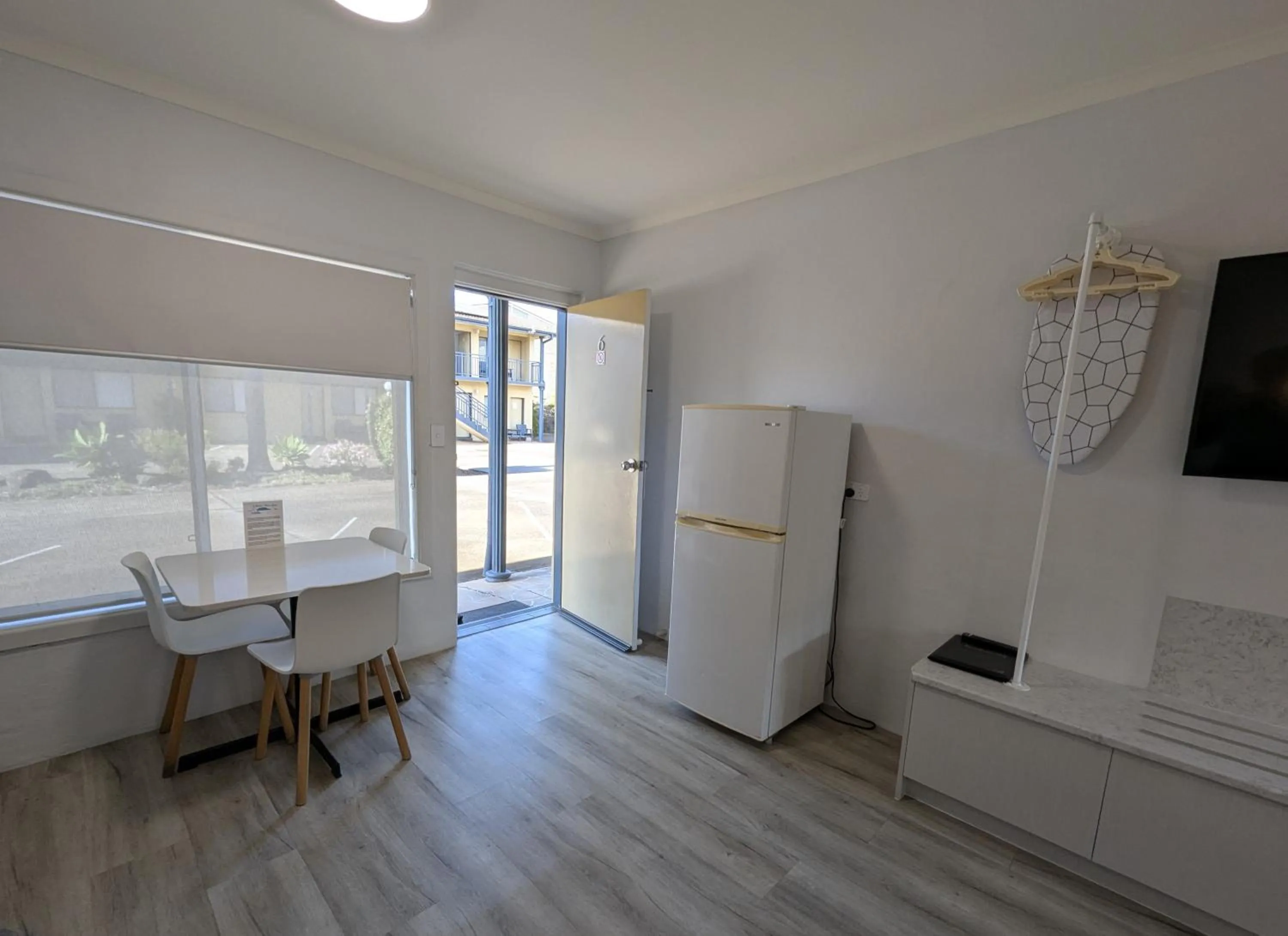 Coffee/tea facilities in Araluen Motor Lodge