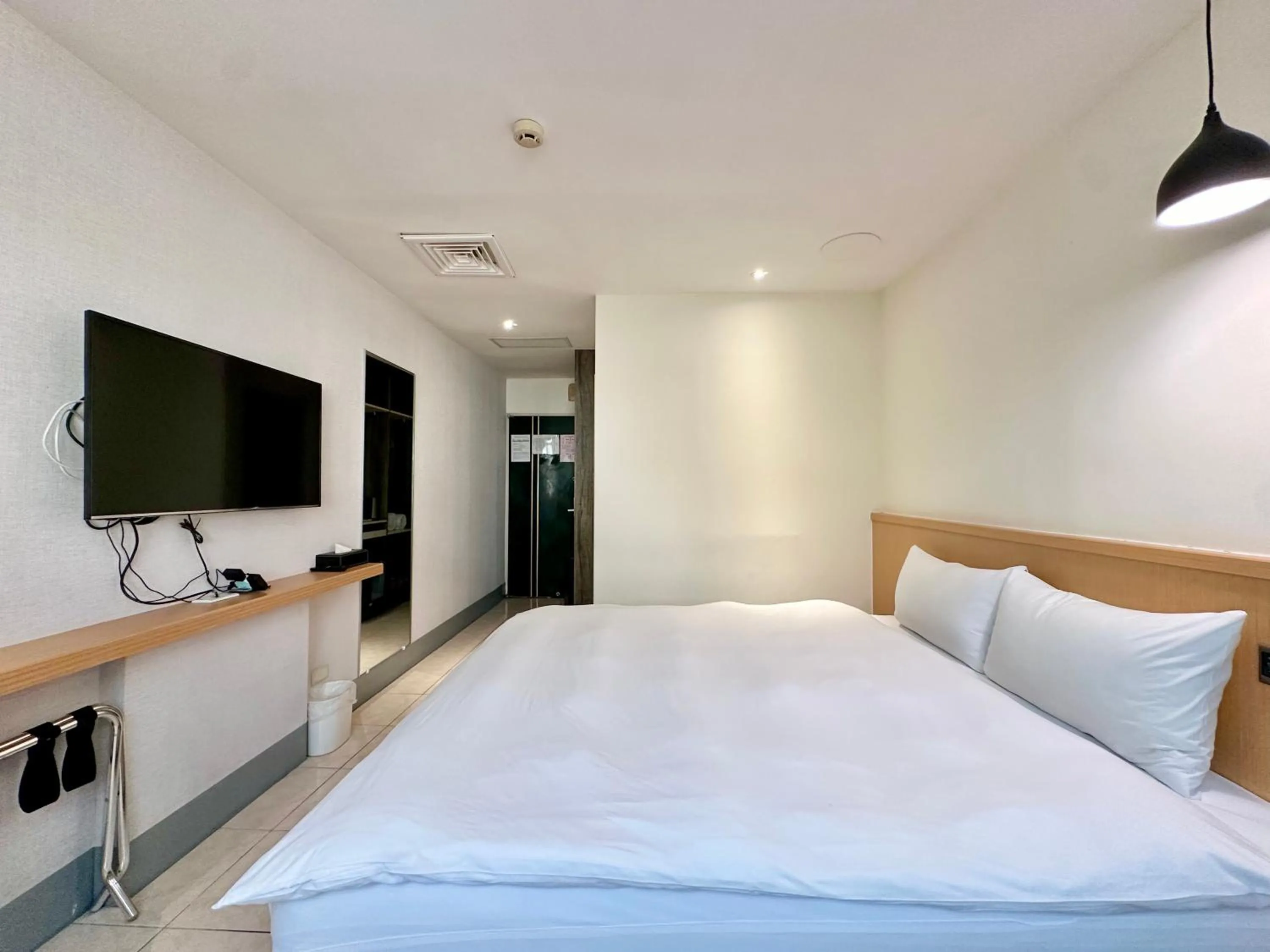 Bed in Taihu Hotel Sun Moon Lake