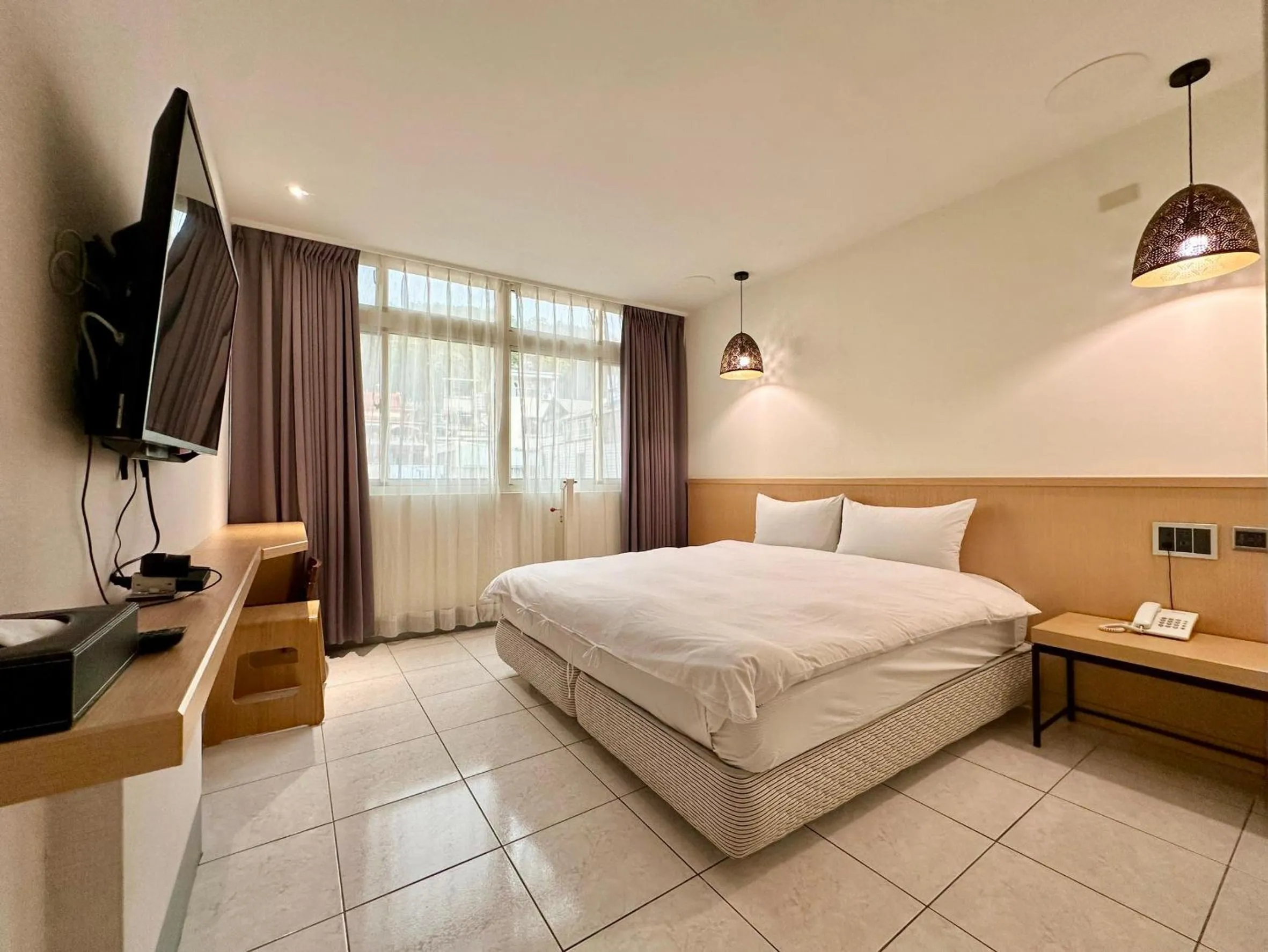 Bed in Taihu Hotel Sun Moon Lake