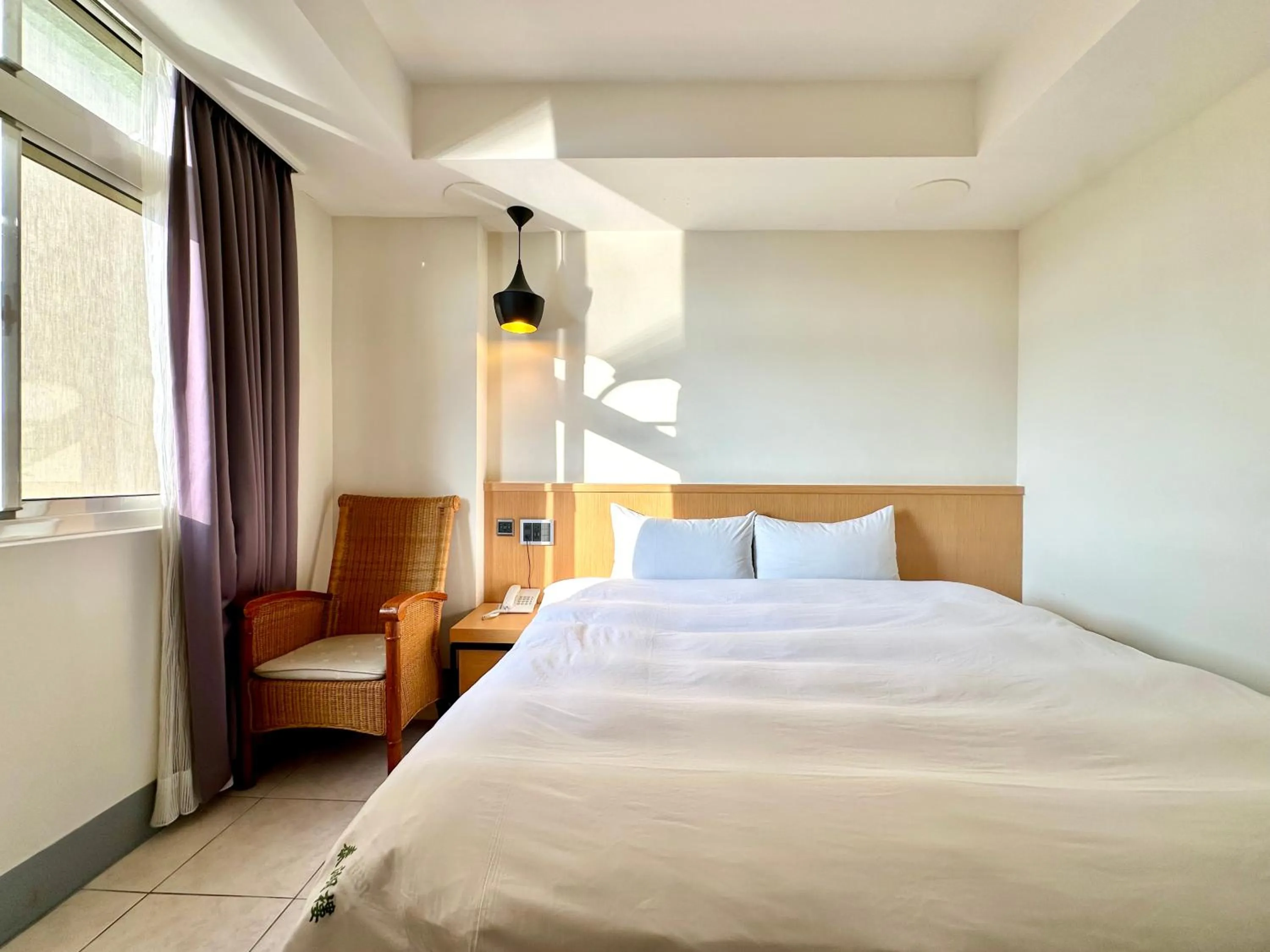 Bed in Taihu Hotel Sun Moon Lake