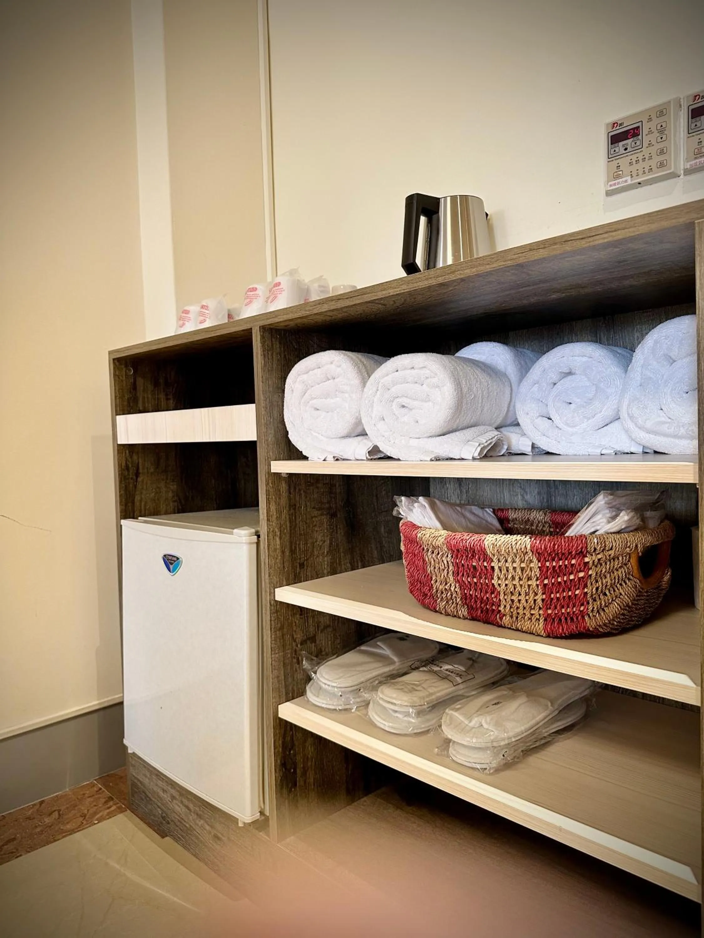 minibar in Taihu Hotel Sun Moon Lake