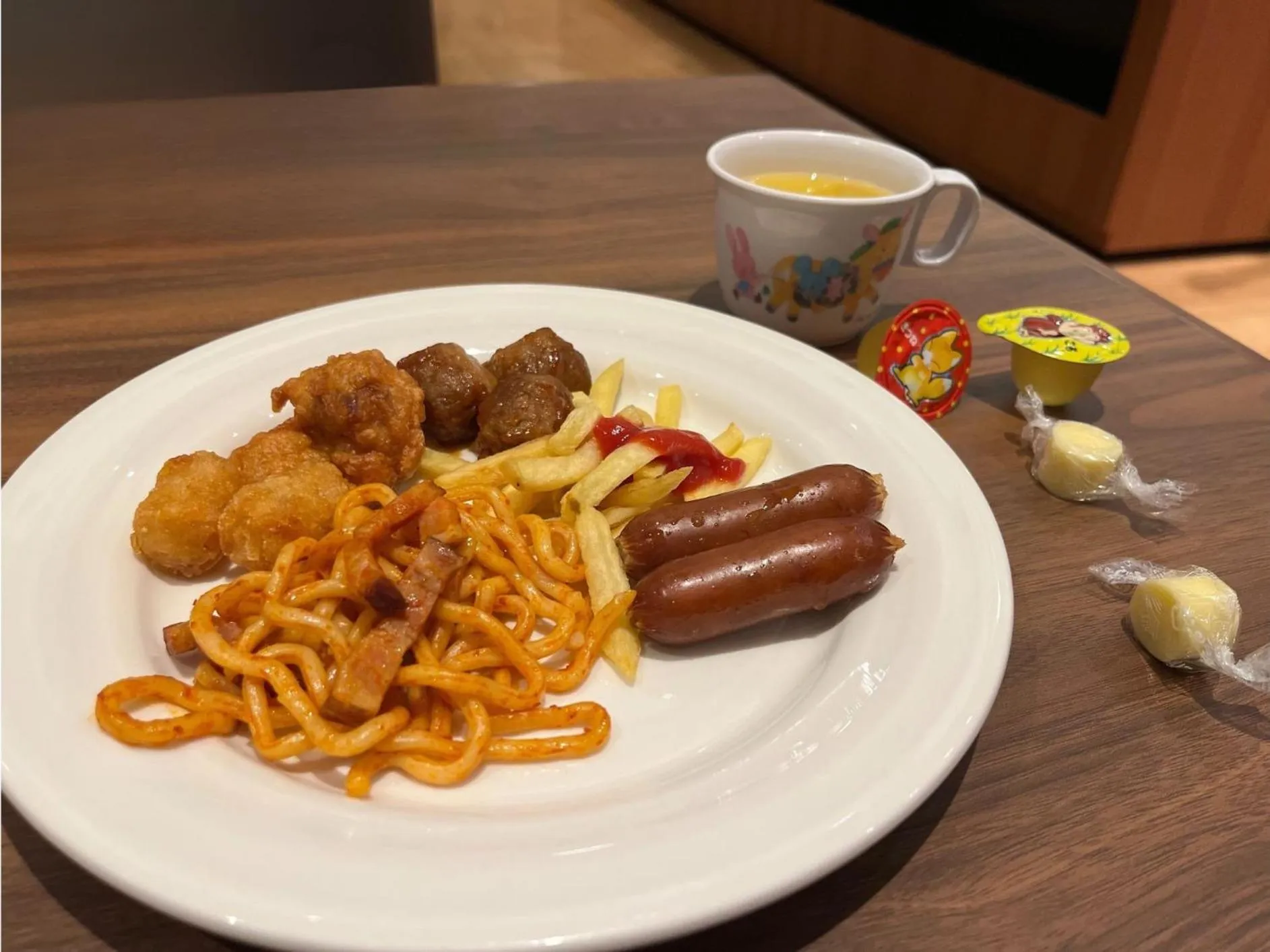 Restaurant/places to eat in Hotel Keihan Universal Tower