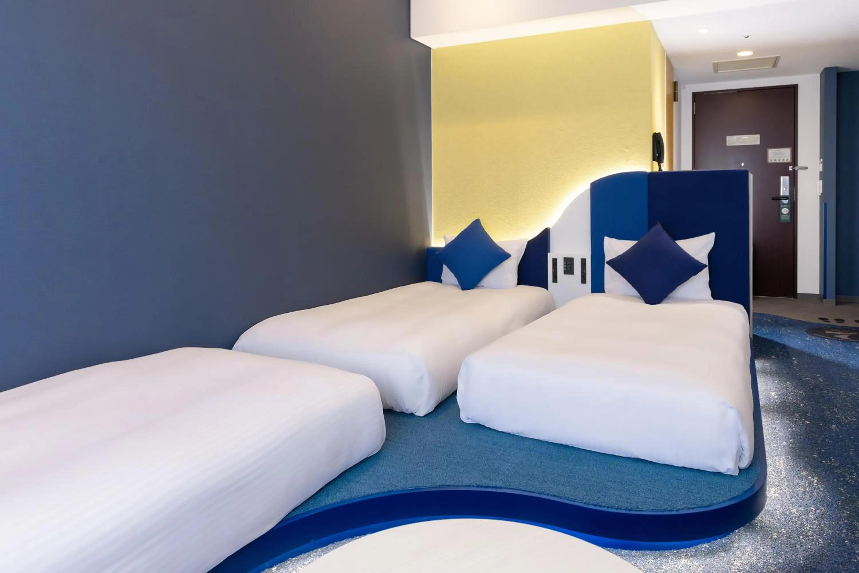 Photo of the whole room, Bed in Hotel Keihan Universal Tower