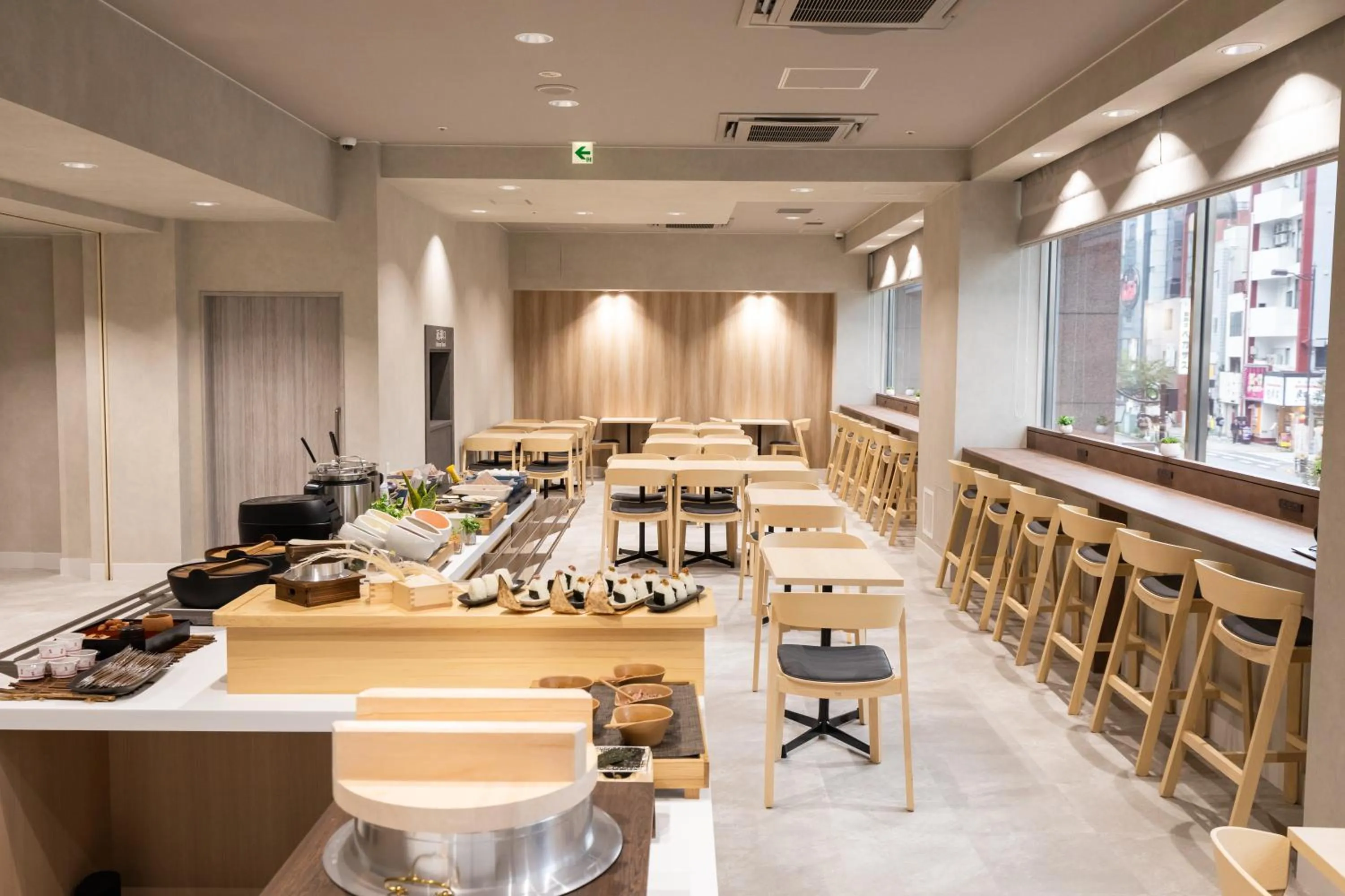 Restaurant/places to eat in Hotel Keihan Asakusa
