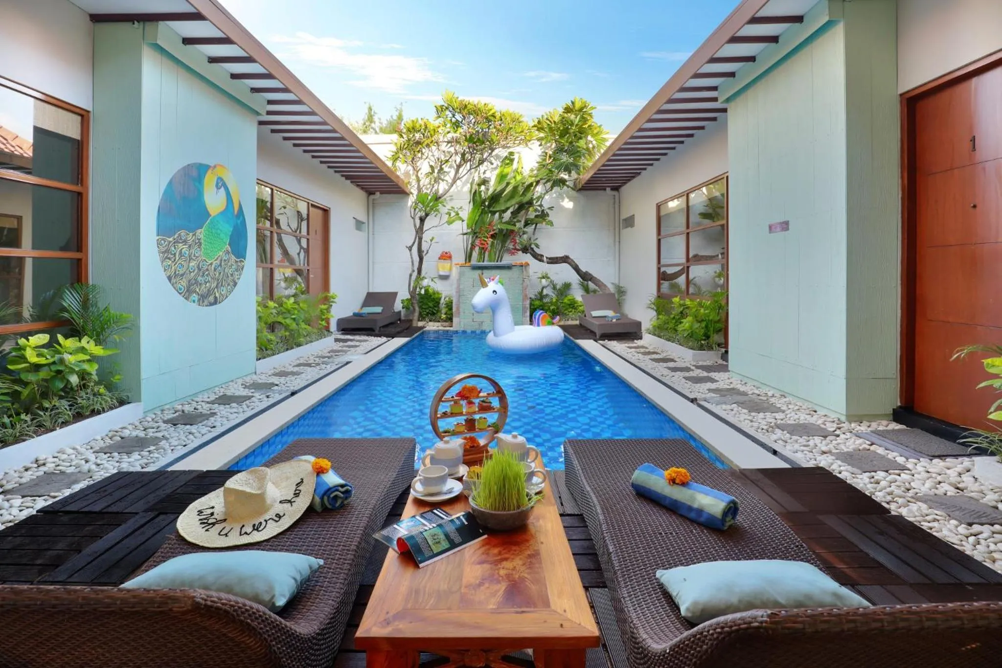 Swimming pool in The Vie Villa Legian