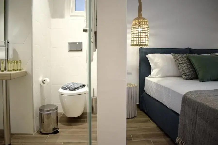 Toilet, Bed in Meltemi Toilet, Bed in Meltemi