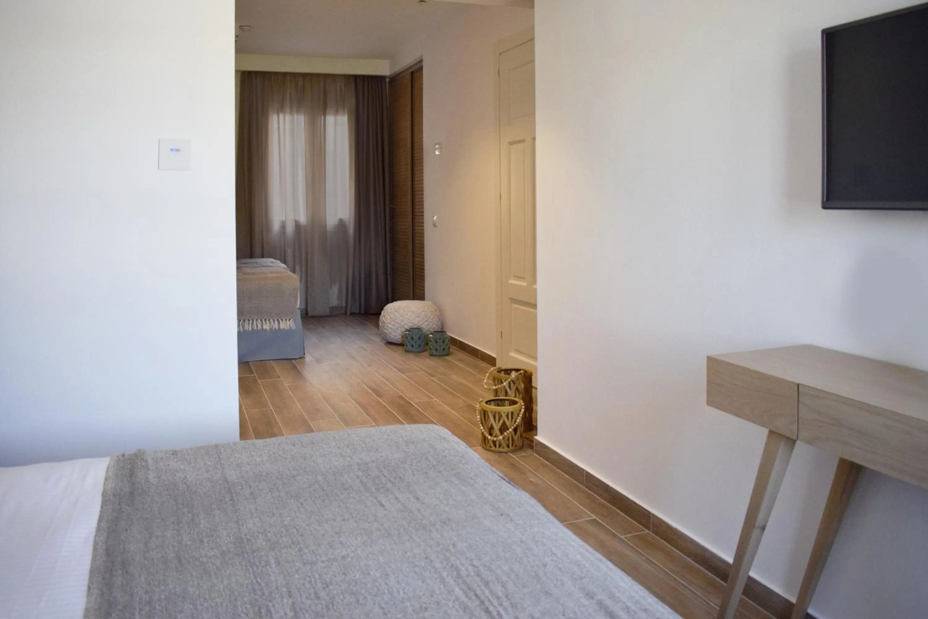 Bedroom, Bed in Meltemi