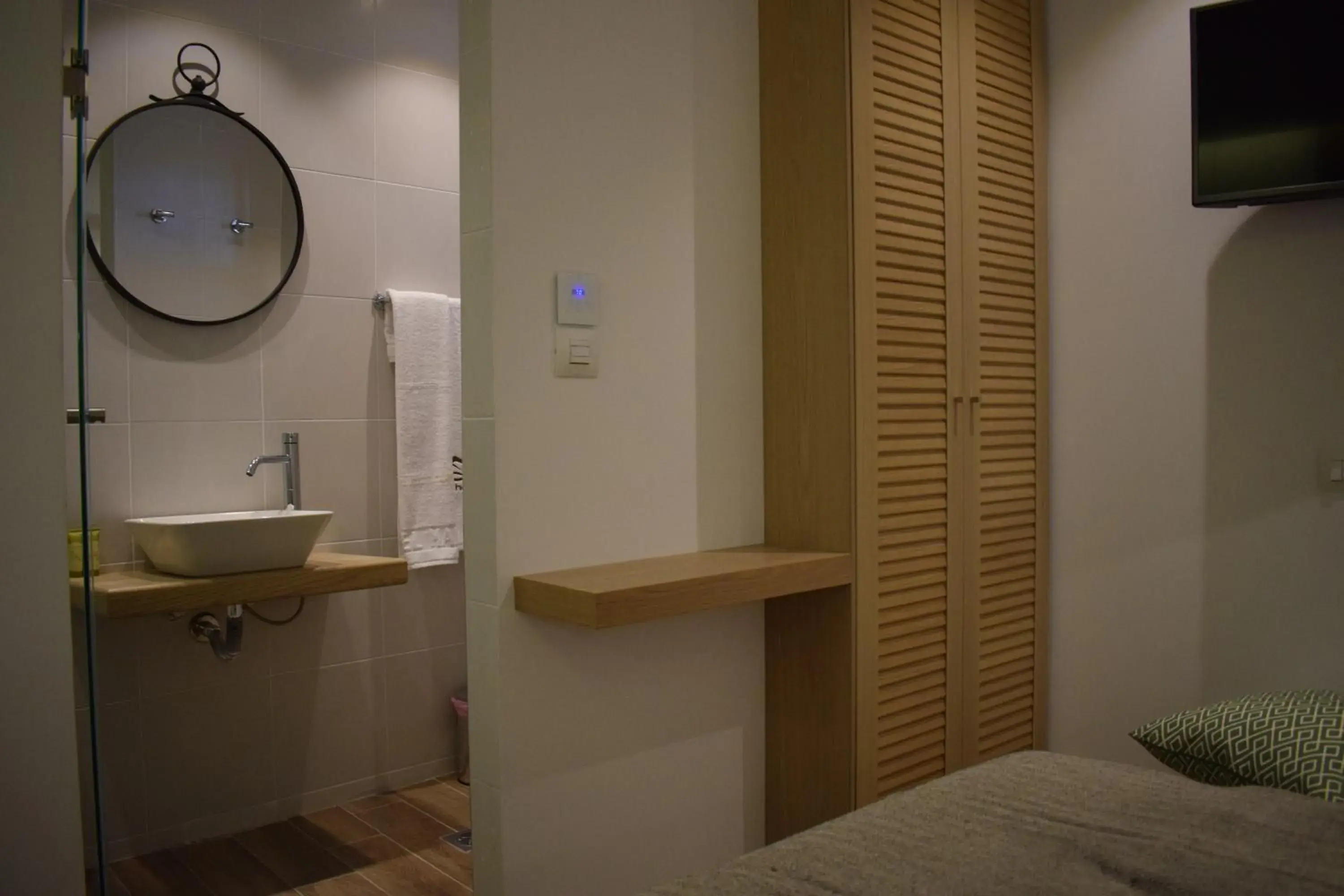 Bathroom, Bed in Meltemi Bathroom, Bed in Meltemi